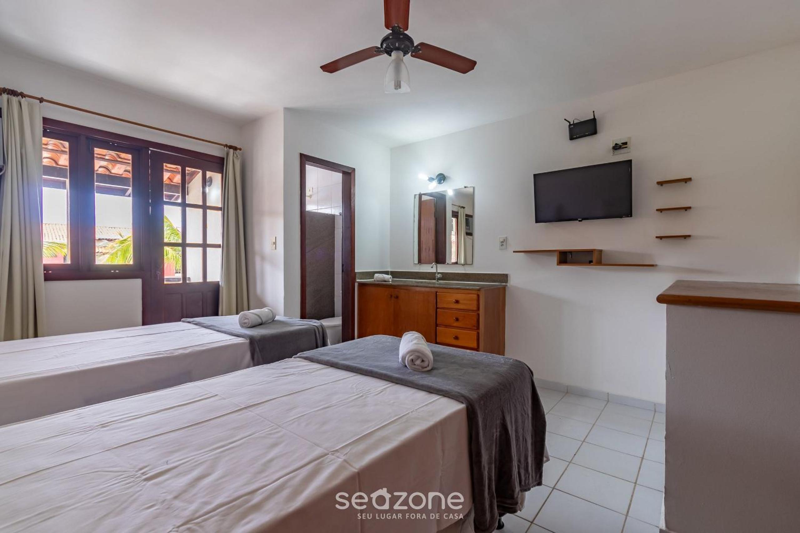 RSMs - Charming Condominium Just 400m from Taperapuan Beach