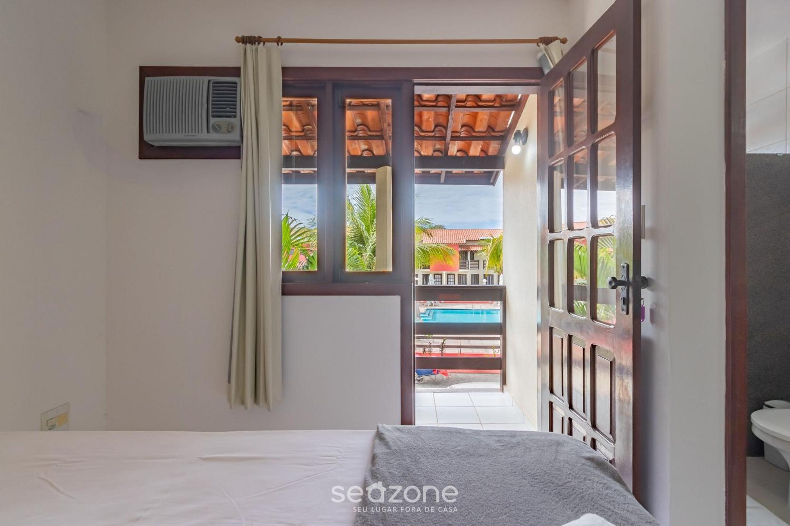 RSMs - Charming Condominium Just 400m from Taperapuan Beach
