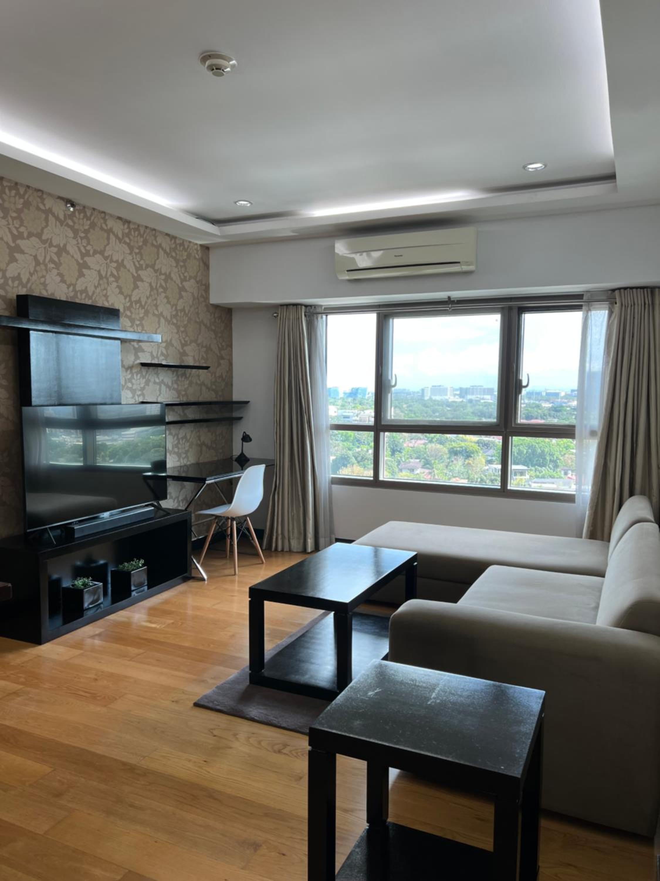 2 Bedroom Greenbelt Home - Longterm stay only view 4
