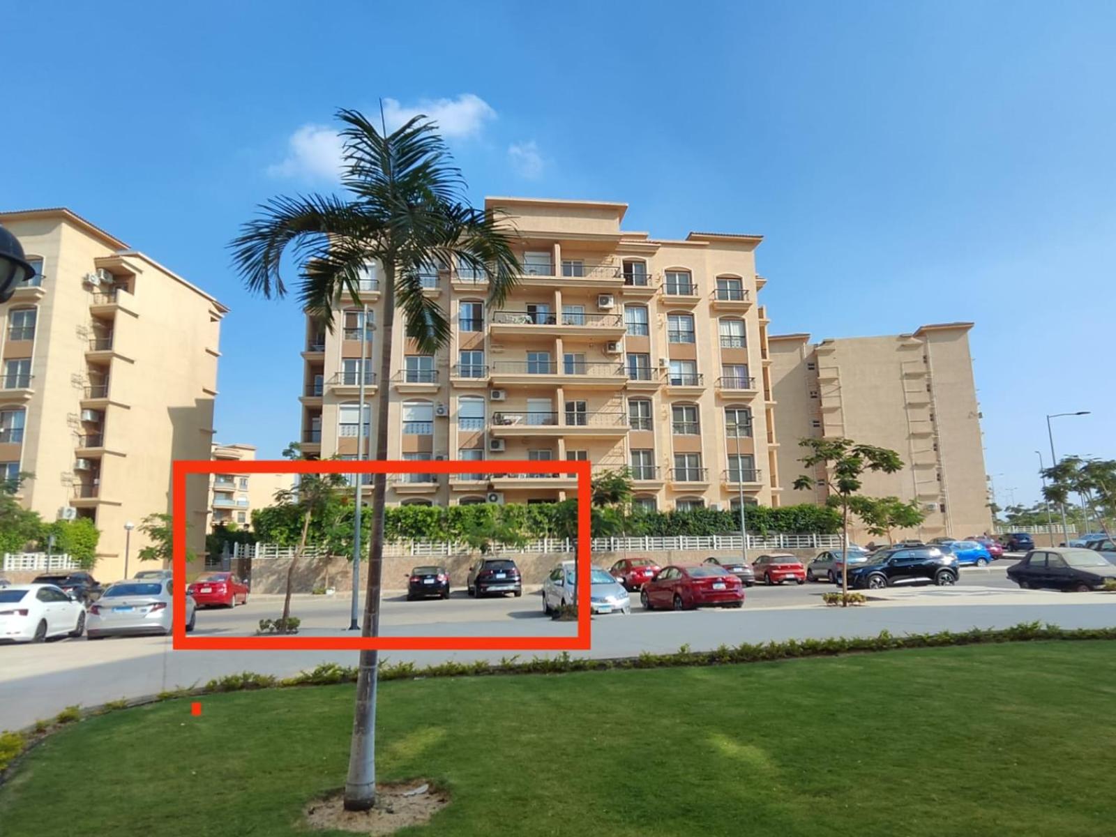 Luxurious 2 bedroom modern garden apartment Available ensuite private bedroom or whole flat privately