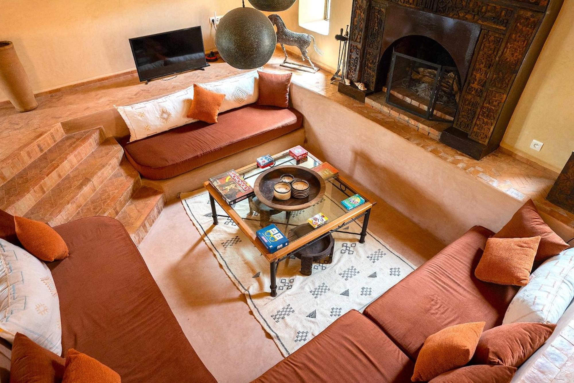 lounge