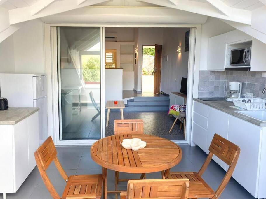 Jolie Suite dans résidence avec piscine view 4