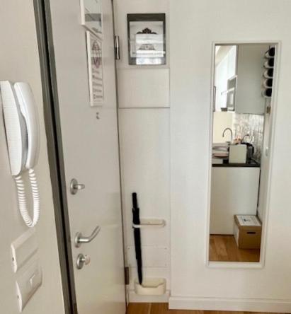 The Small White House In Milan
