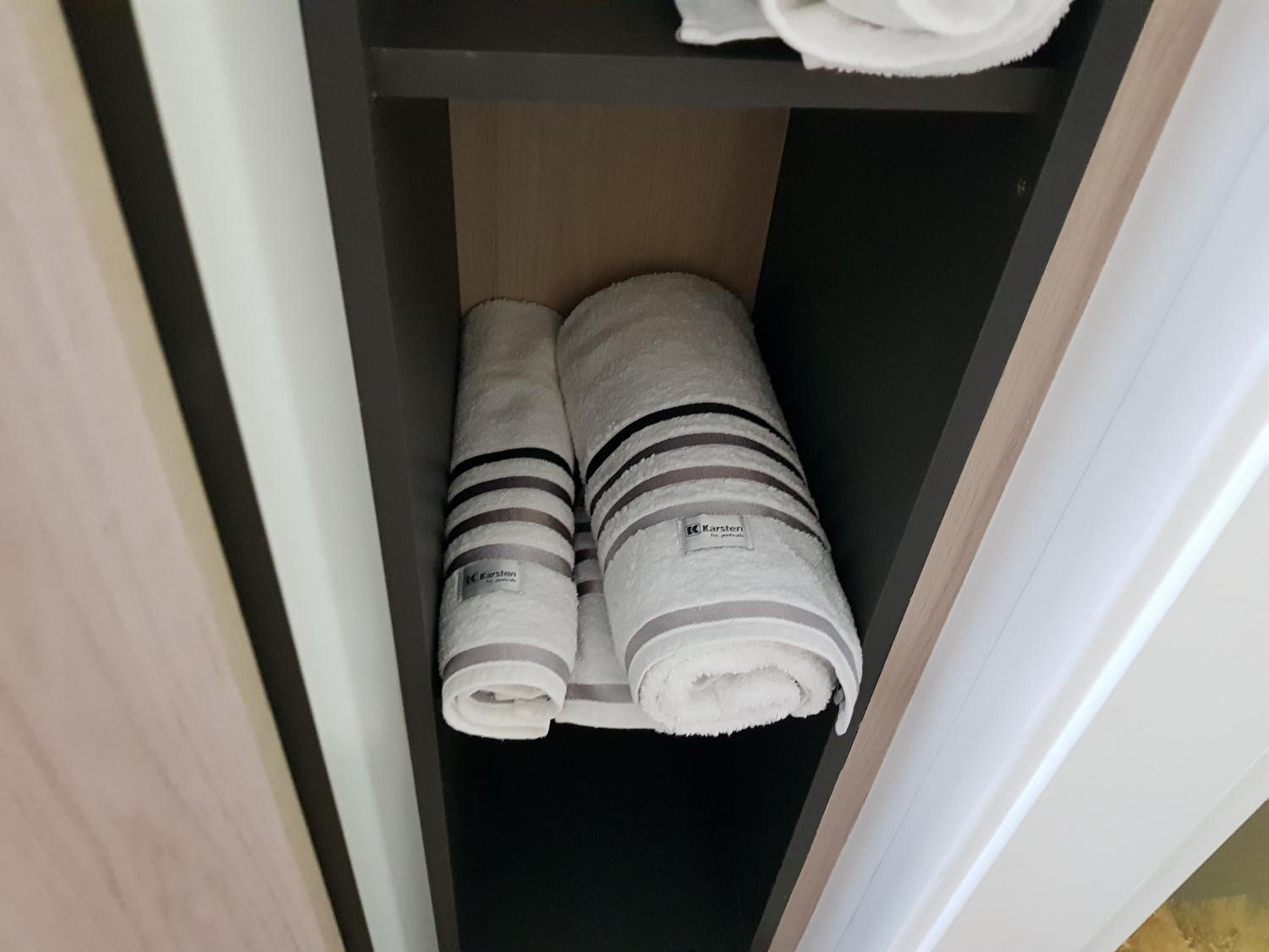 Flat Novo1 - Cama Queen, Ar, Estac e Internet