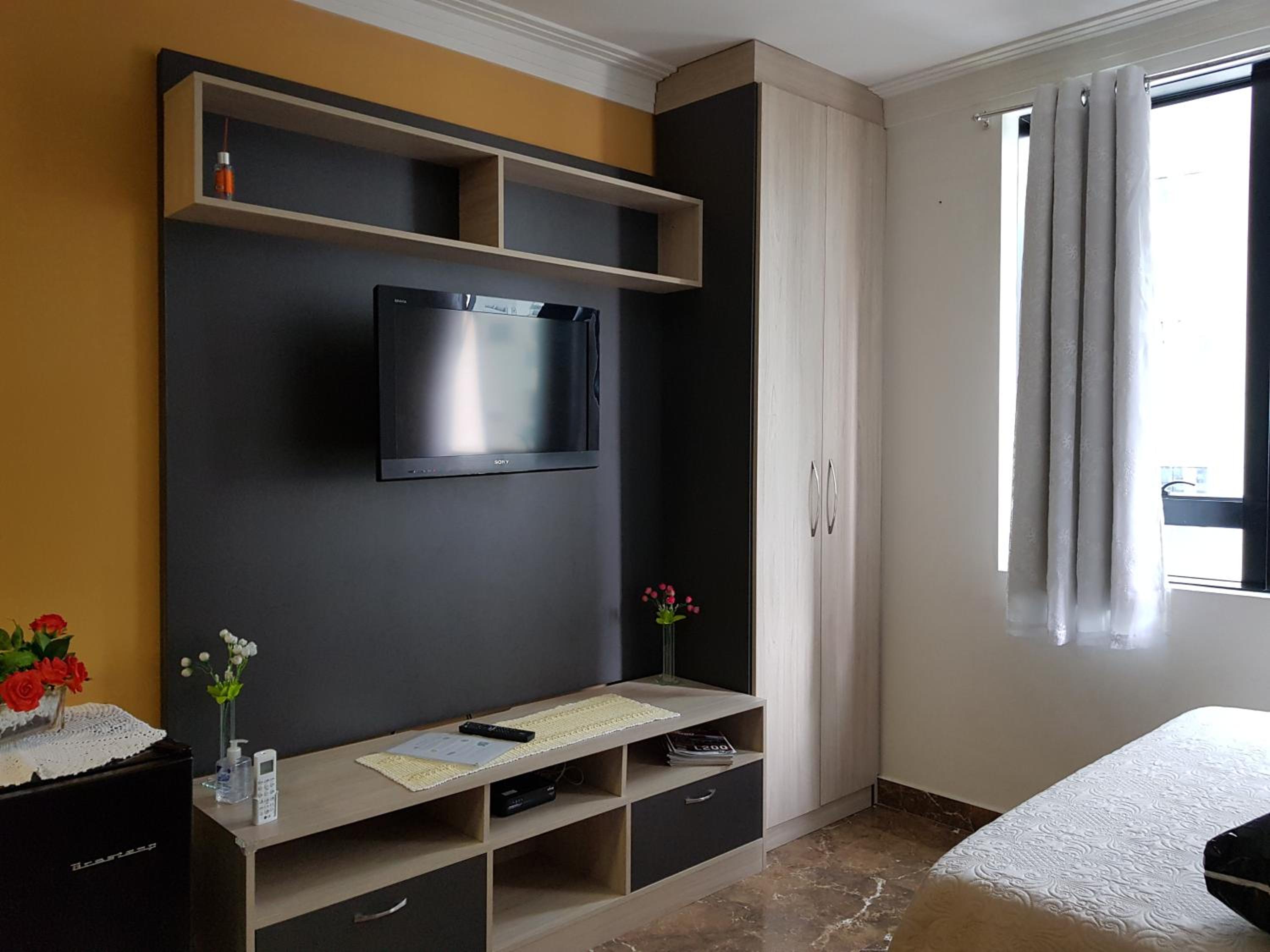 Flat Novo1 - Cama Queen, Ar, Estac e Internet