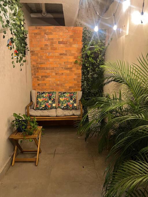 Colonial leyton apartment