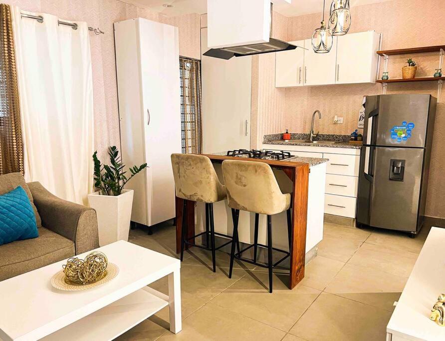 Colonial leyton apartment