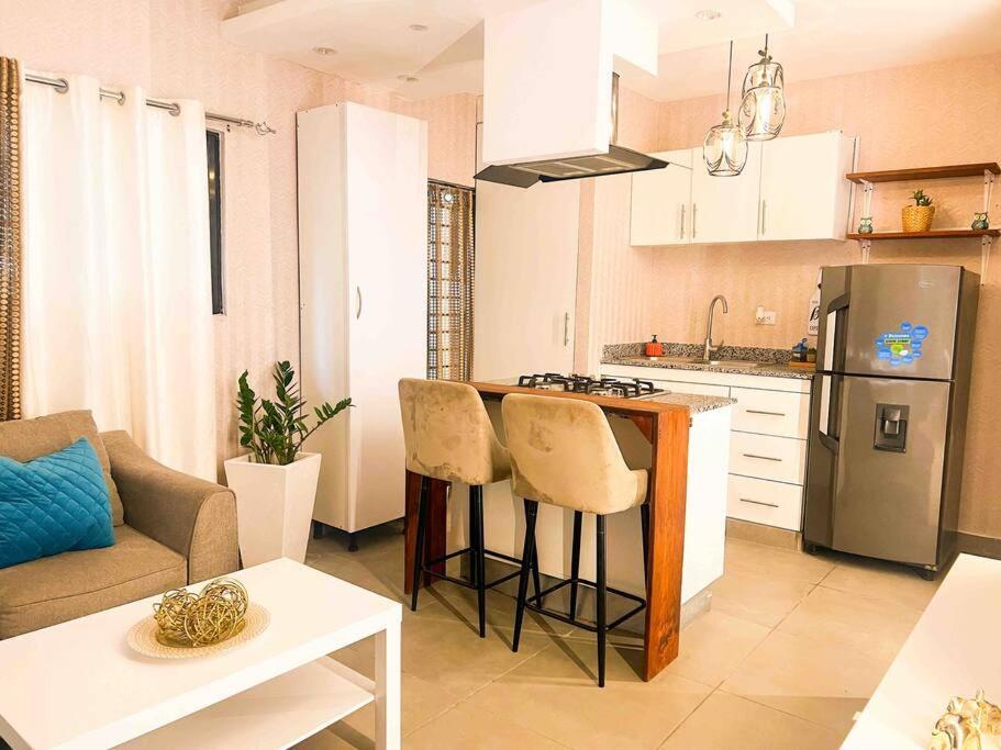 Colonial leyton apartment