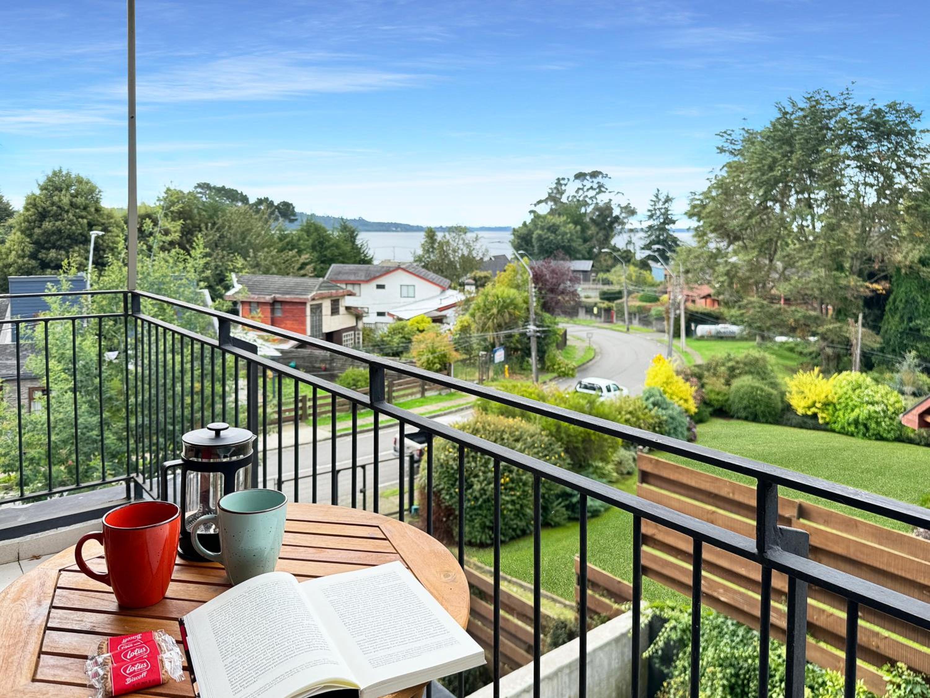 Vista al lago y excelente ubicación: hermoso depto