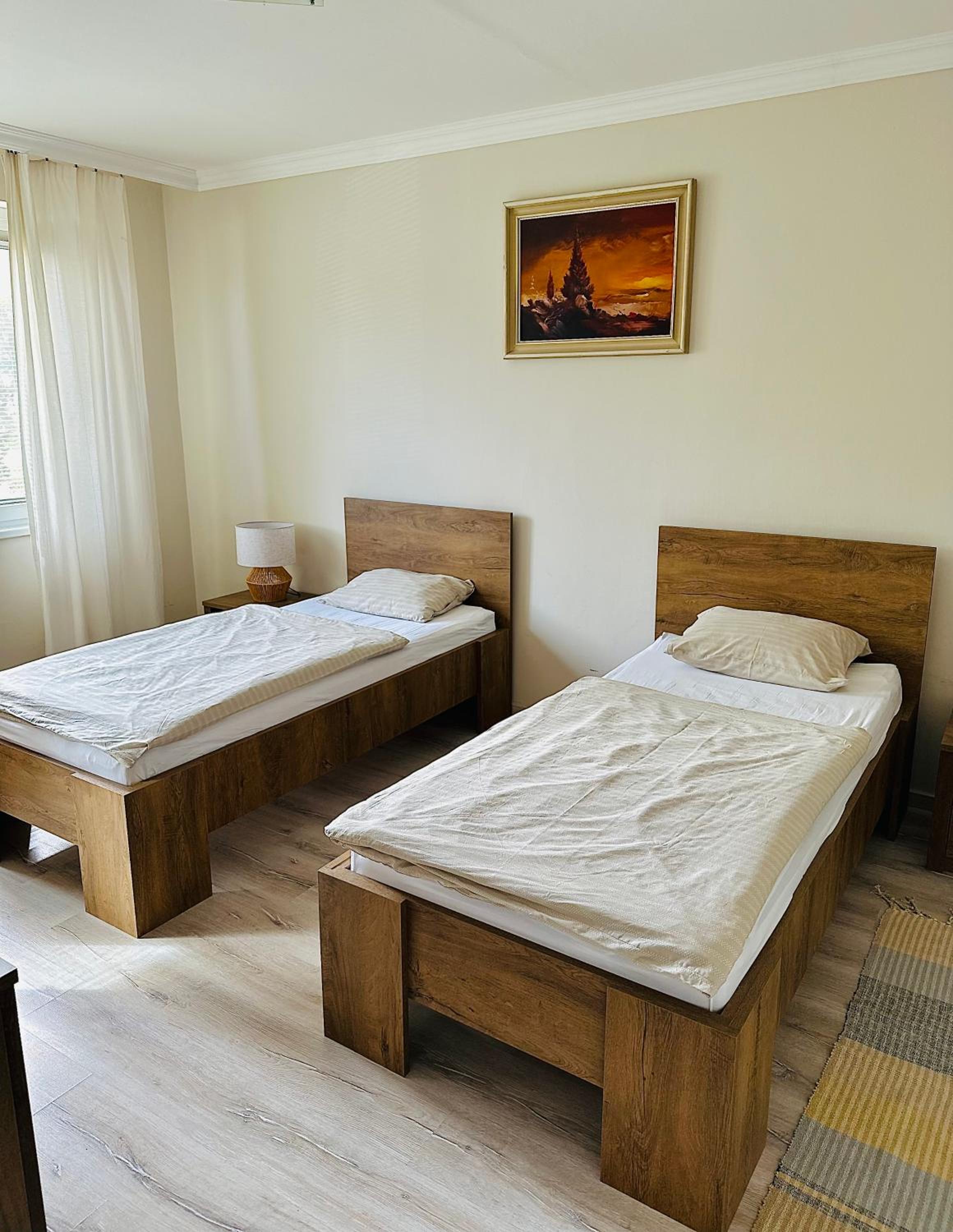 Anna Apartman
