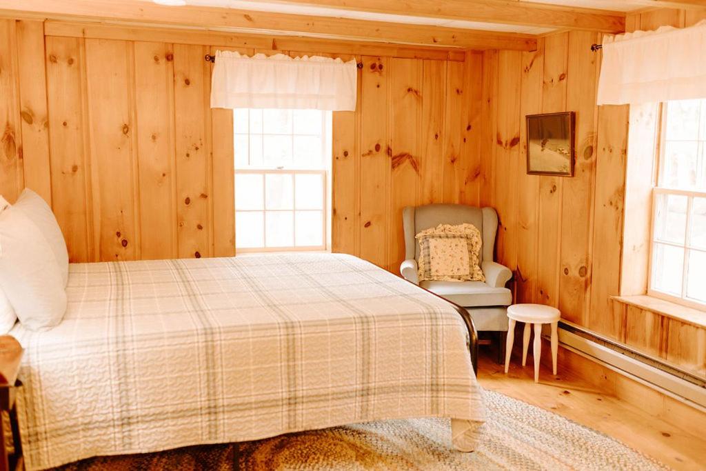 Snowvillage Inn