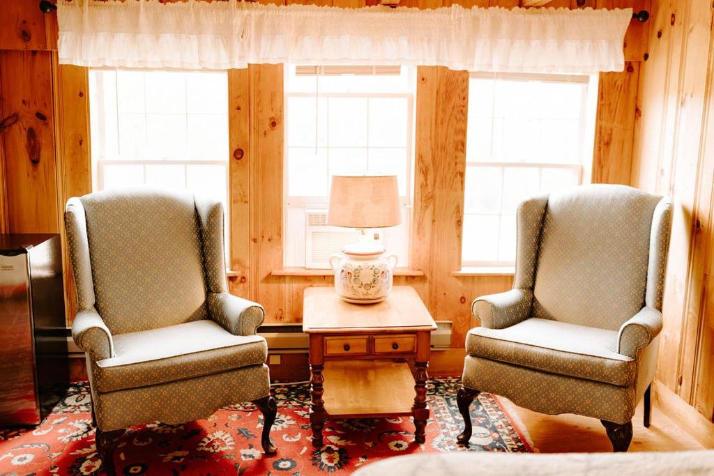 Snowvillage Inn