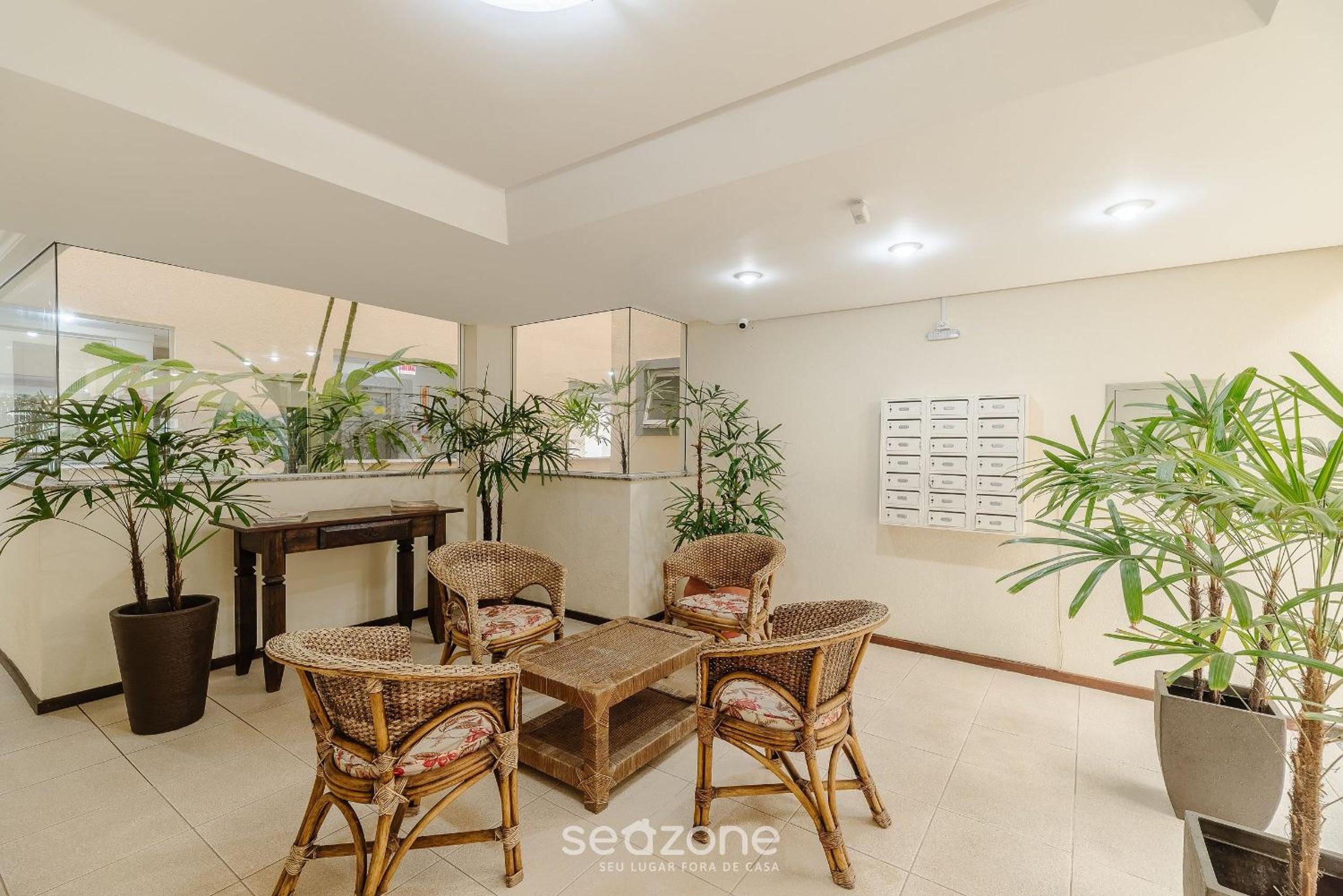 Apart with barbecue 350m from the beach RGP0107