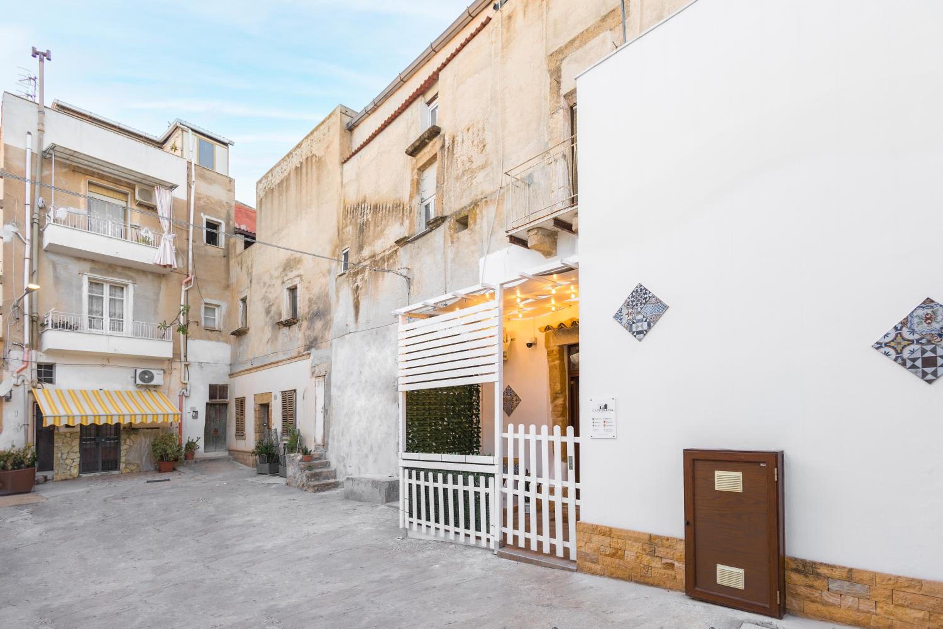 Centro Storico Sciacca - Casa Di Pisa Cortile Termine view 2