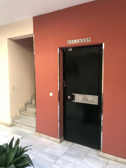 Sevilla San Bernardo apartamento