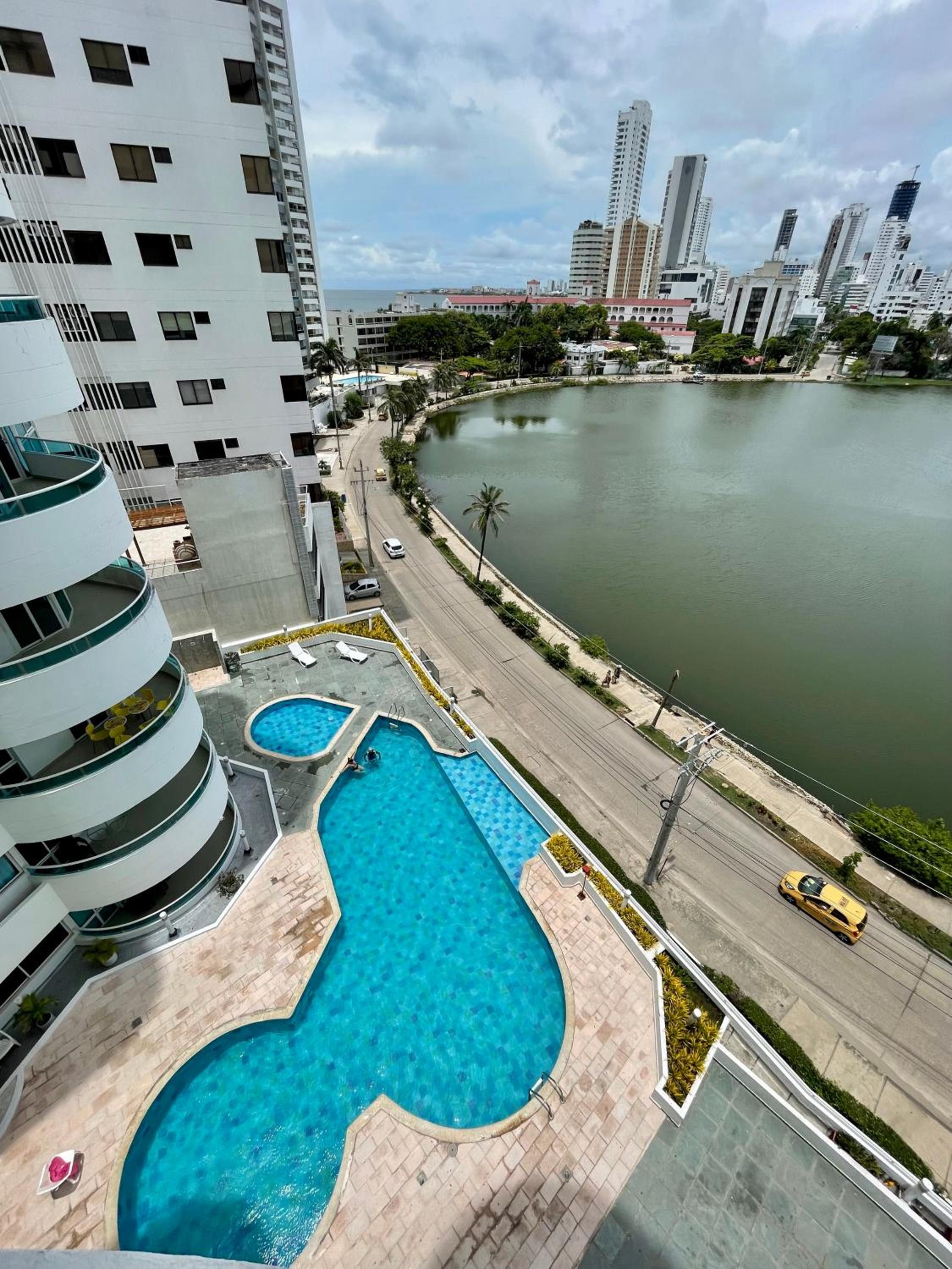 TORRES DEL LAGO 2 Habitaciones