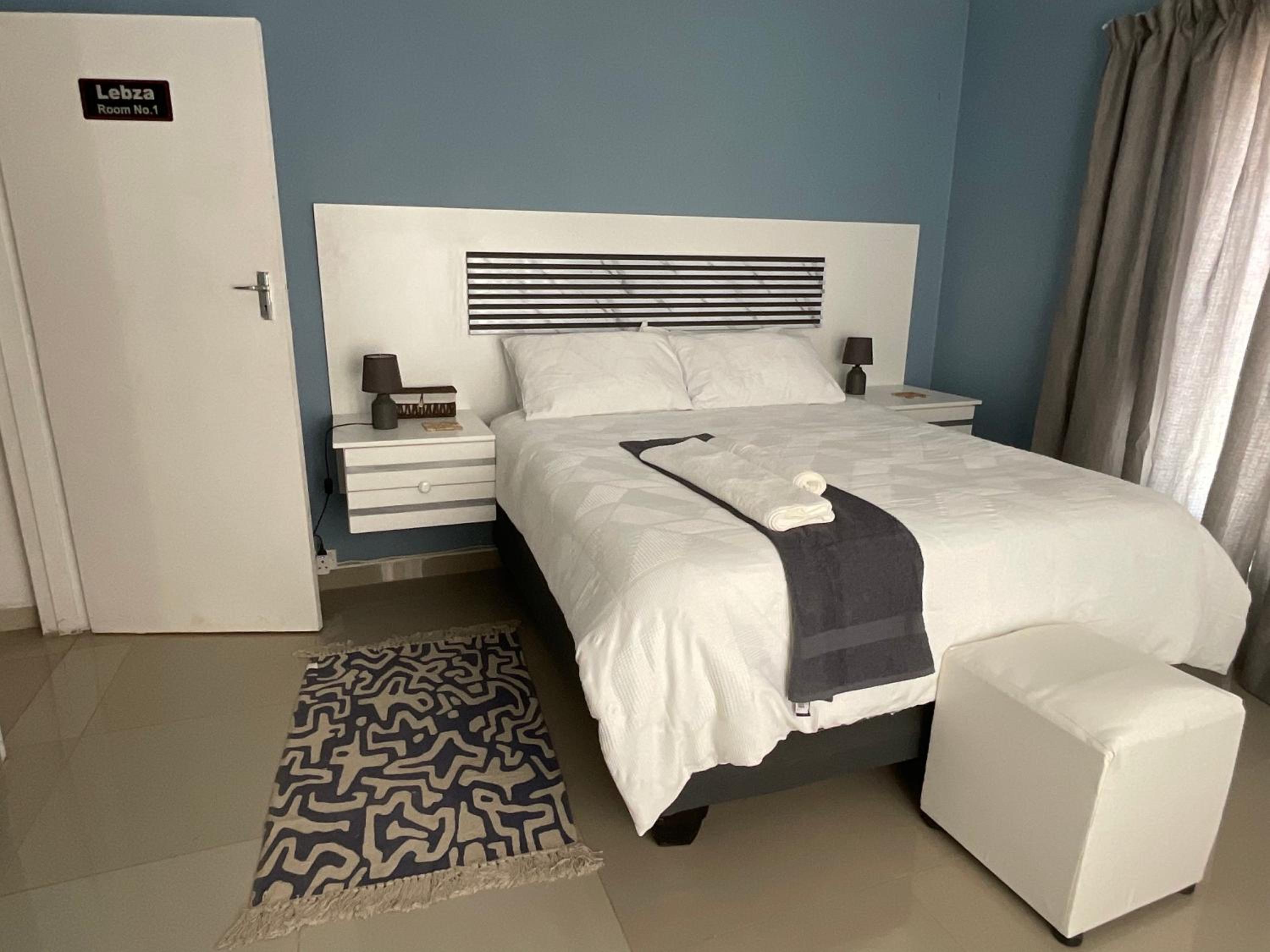 LaRonza Bed and Breakfast