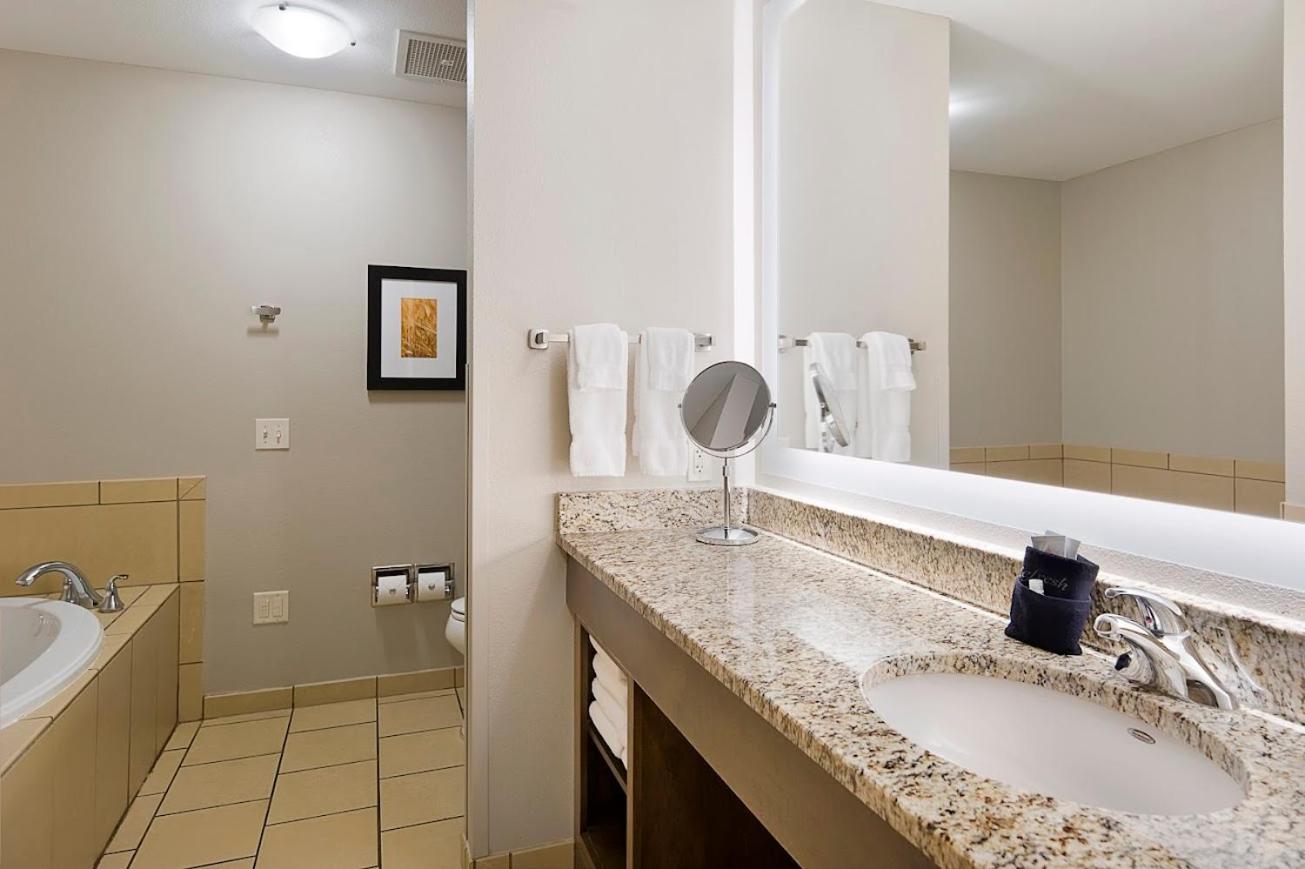 Pierre Vacations - ClubHouse Hotel and Suites - Property Image 11