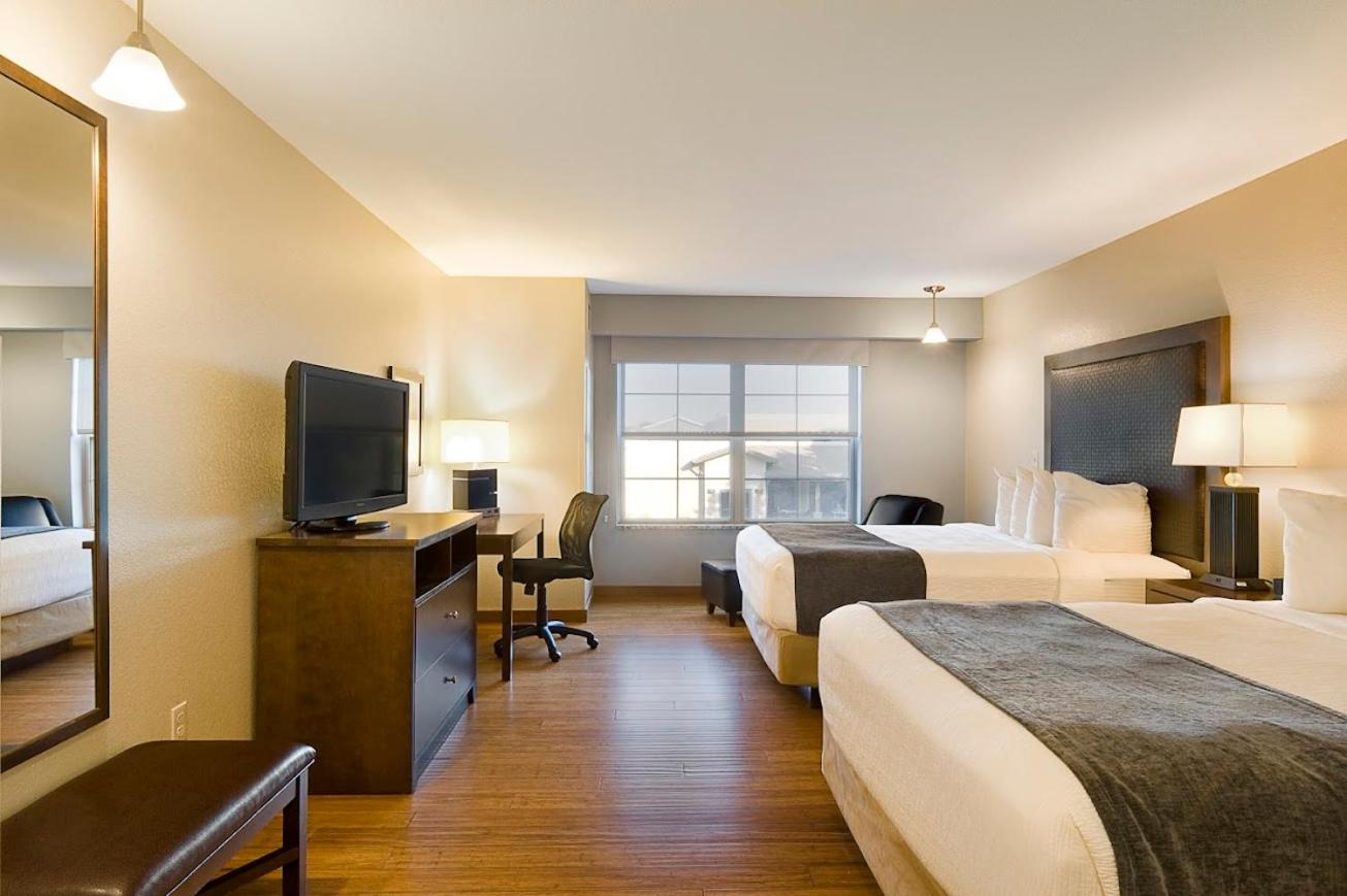 Pierre Vacations - ClubHouse Hotel and Suites - Property Image 6