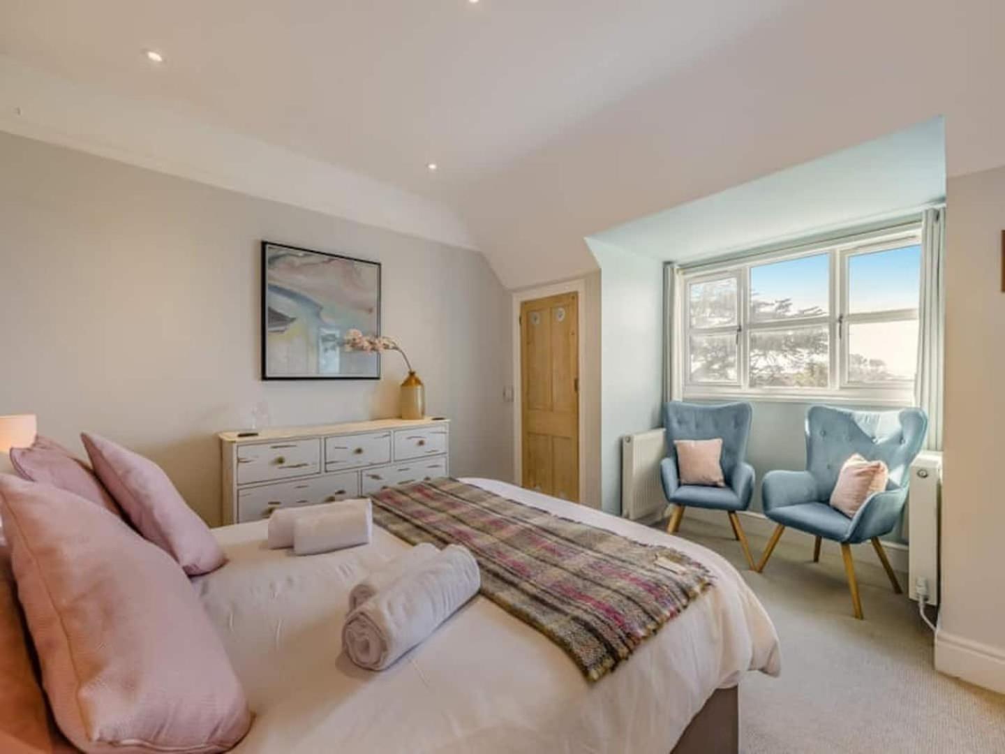 Pencartref- Luxurious Seaside Apartment Aberdovey