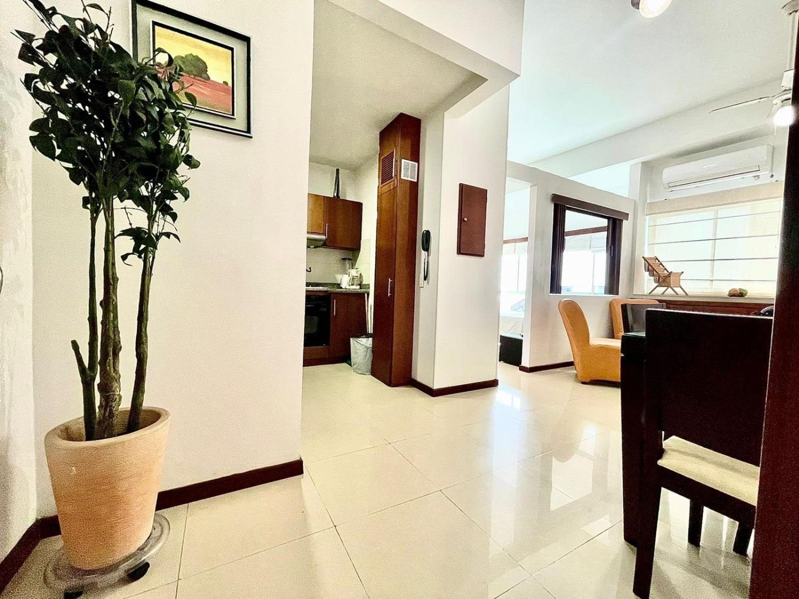 Mirador Del Laguito Estudios