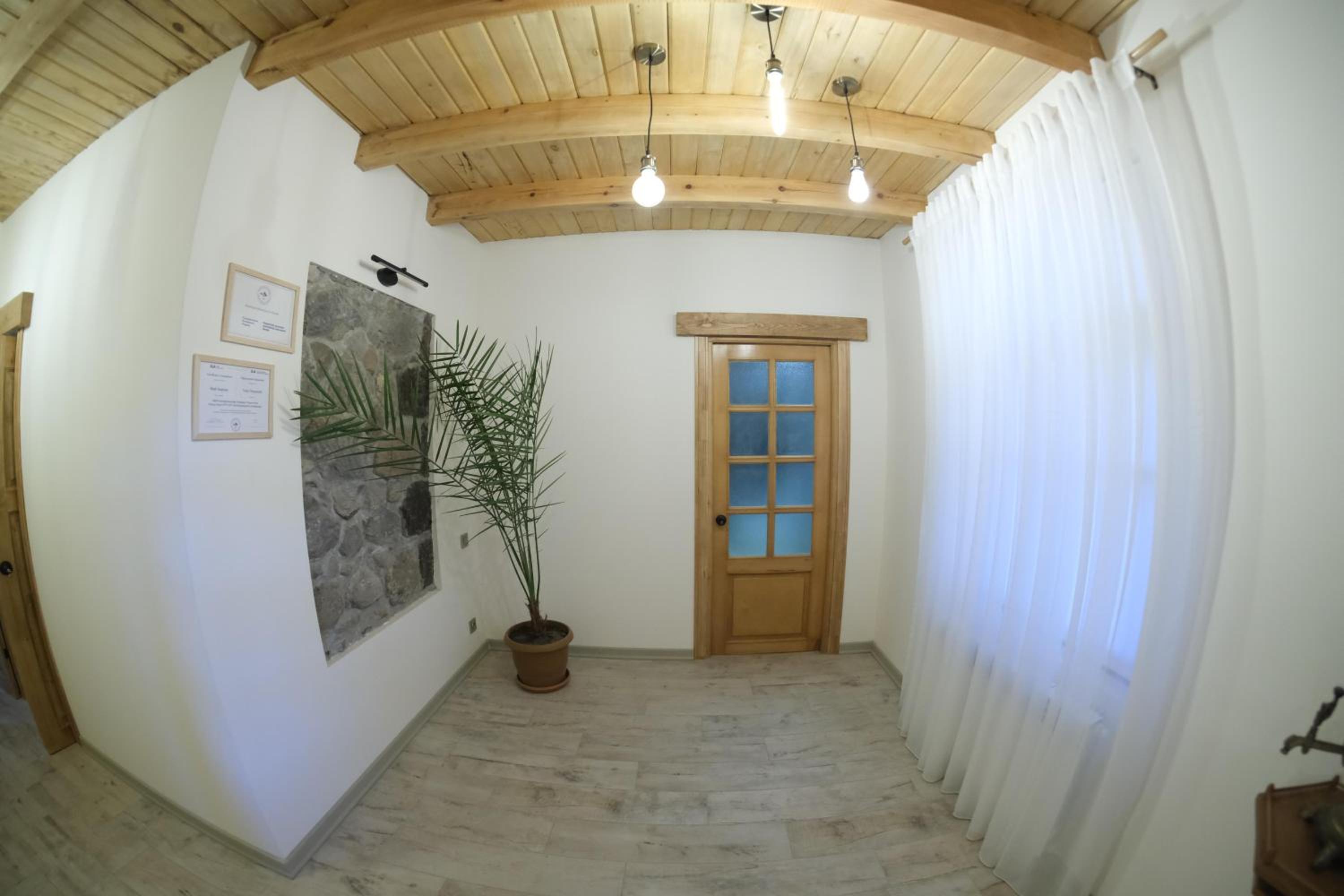 Lu-Na Home