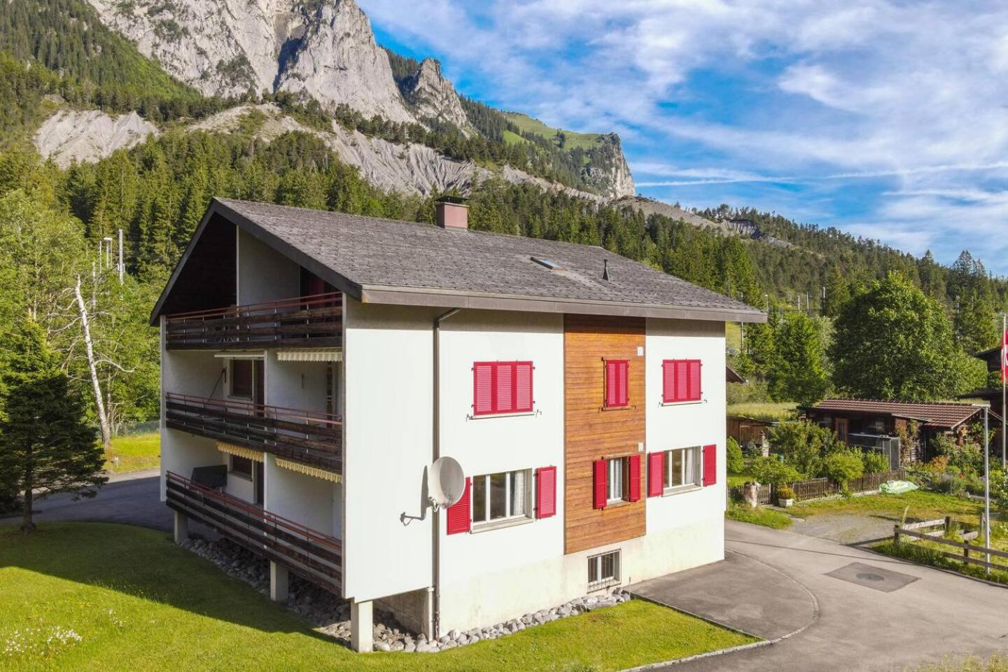 With Mountain View & Balcony Kitchen Parking