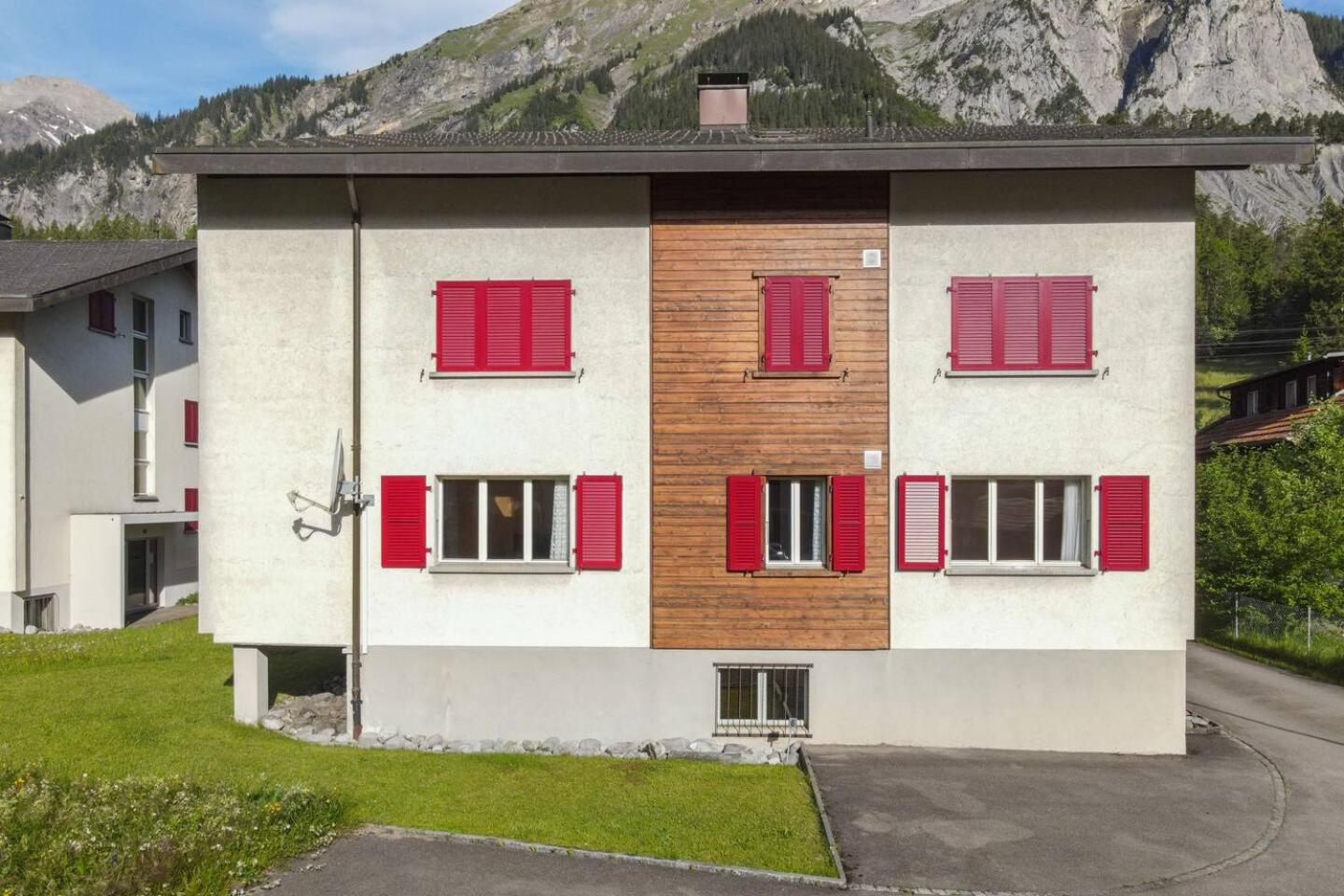 With Mountain View & Balcony Kitchen Parking