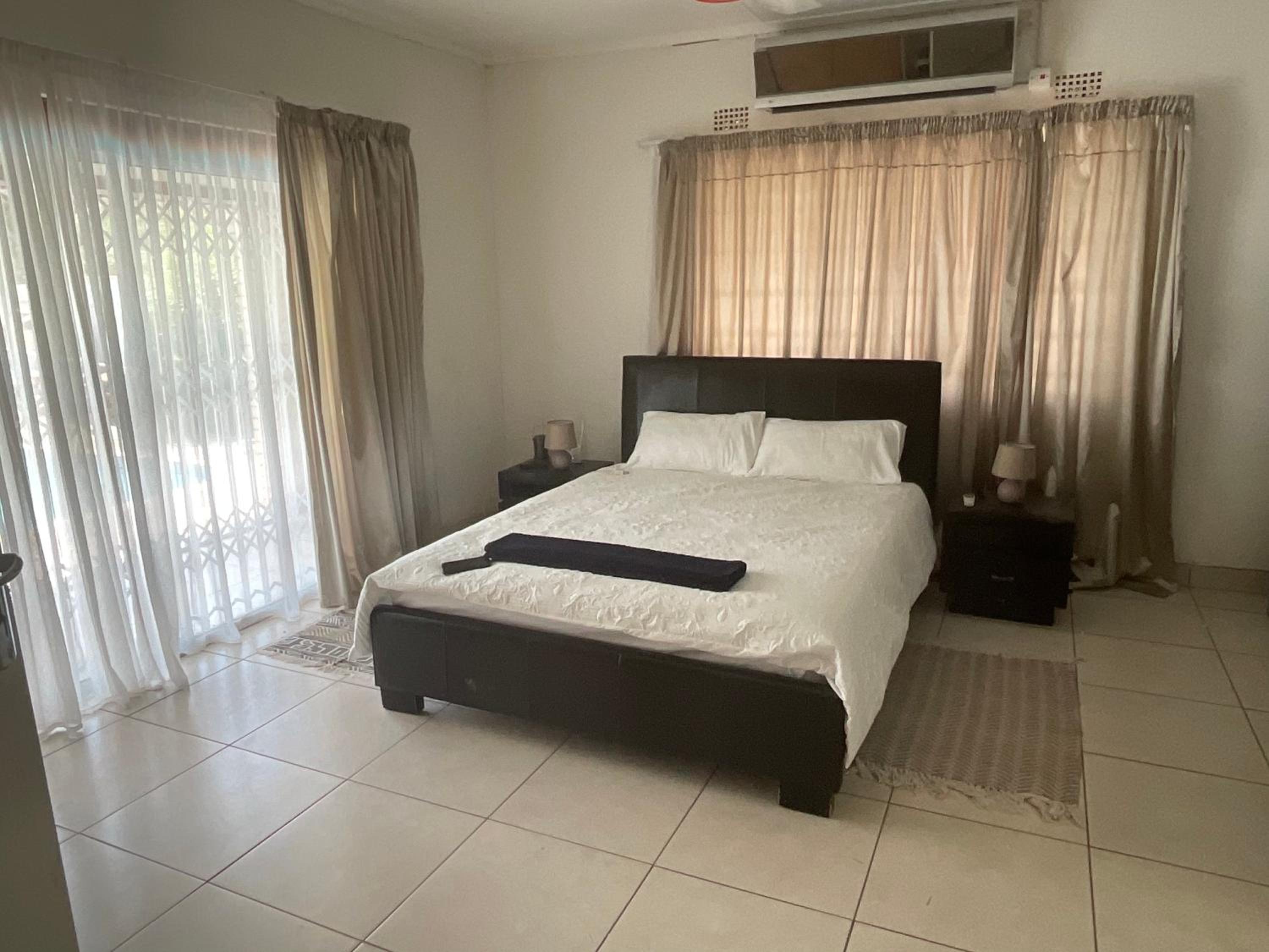 LaRonza Bed and Breakfast