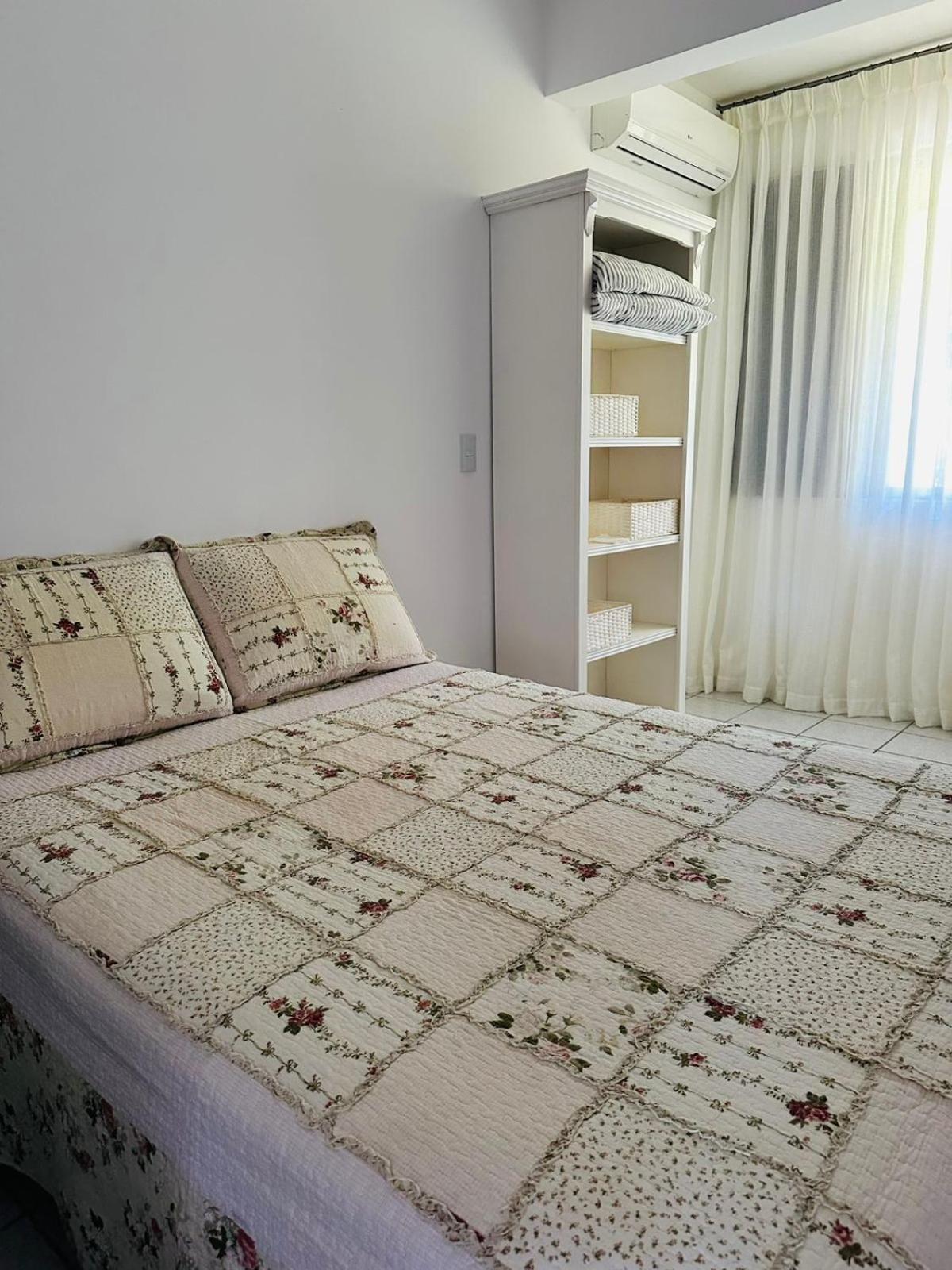 AP em Floripa 2 quartos a 100m da praia - PRAIA BRAVA- NORTE DA ILHA