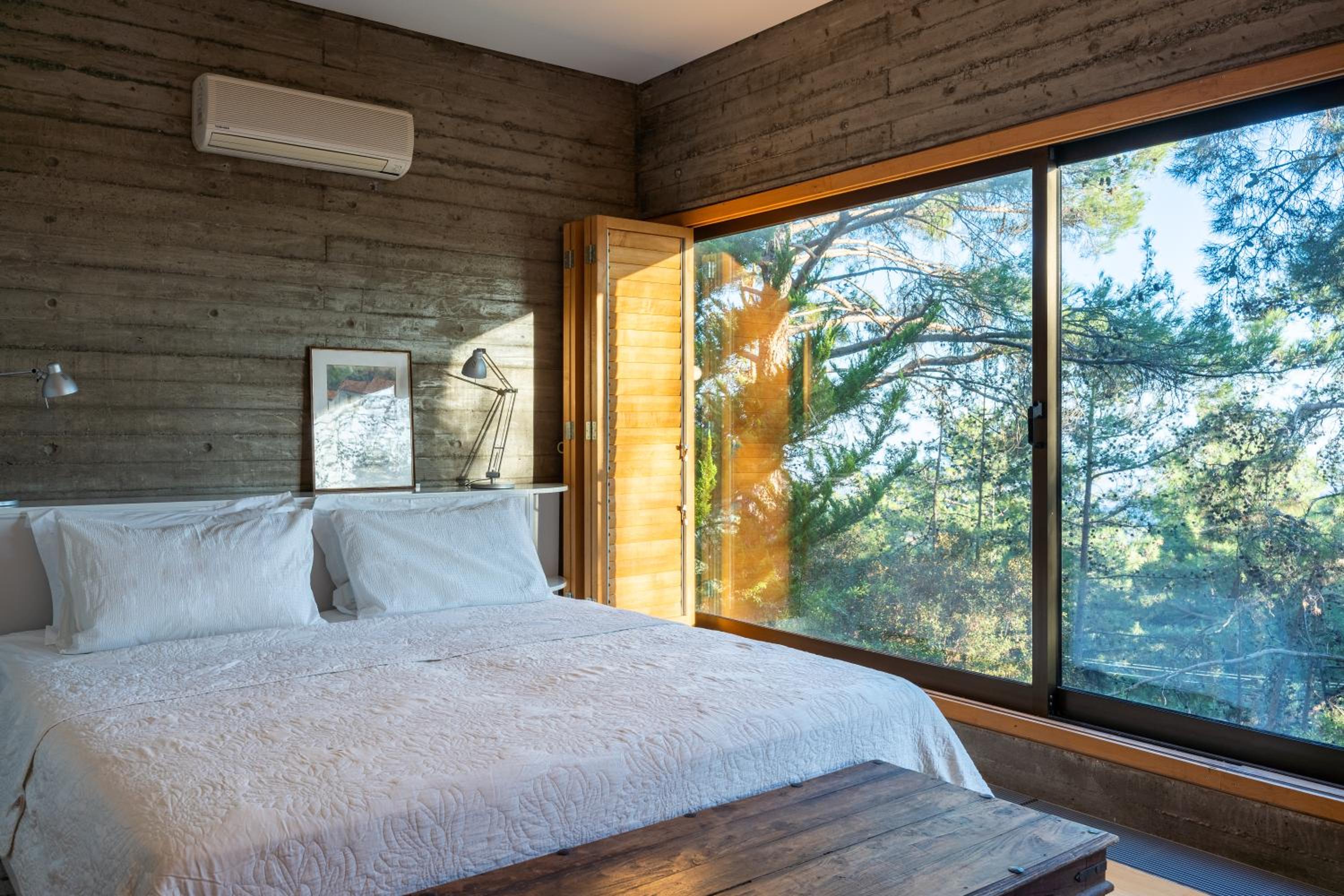 Paradise Peek, Platres