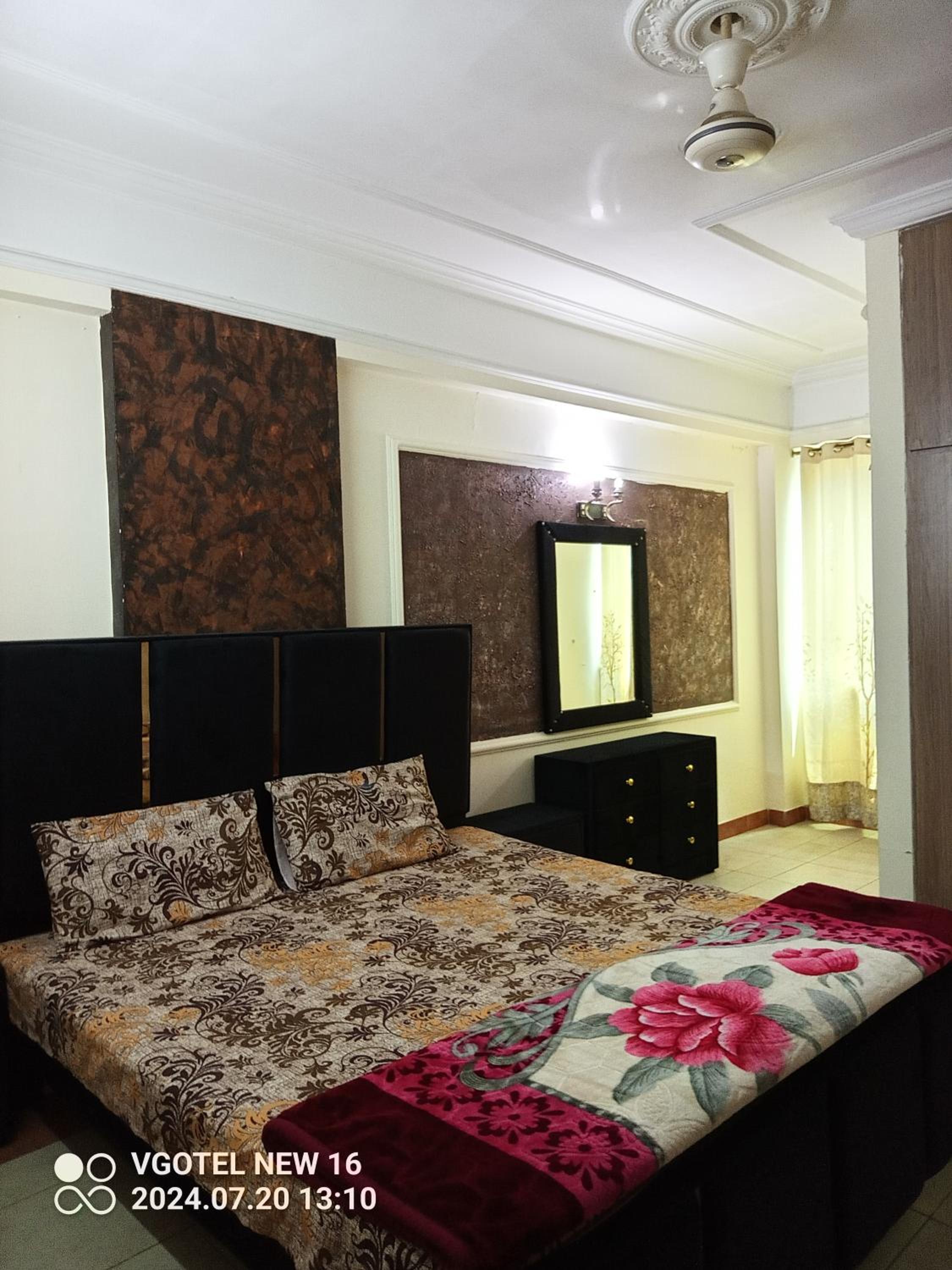 Royal Apartment