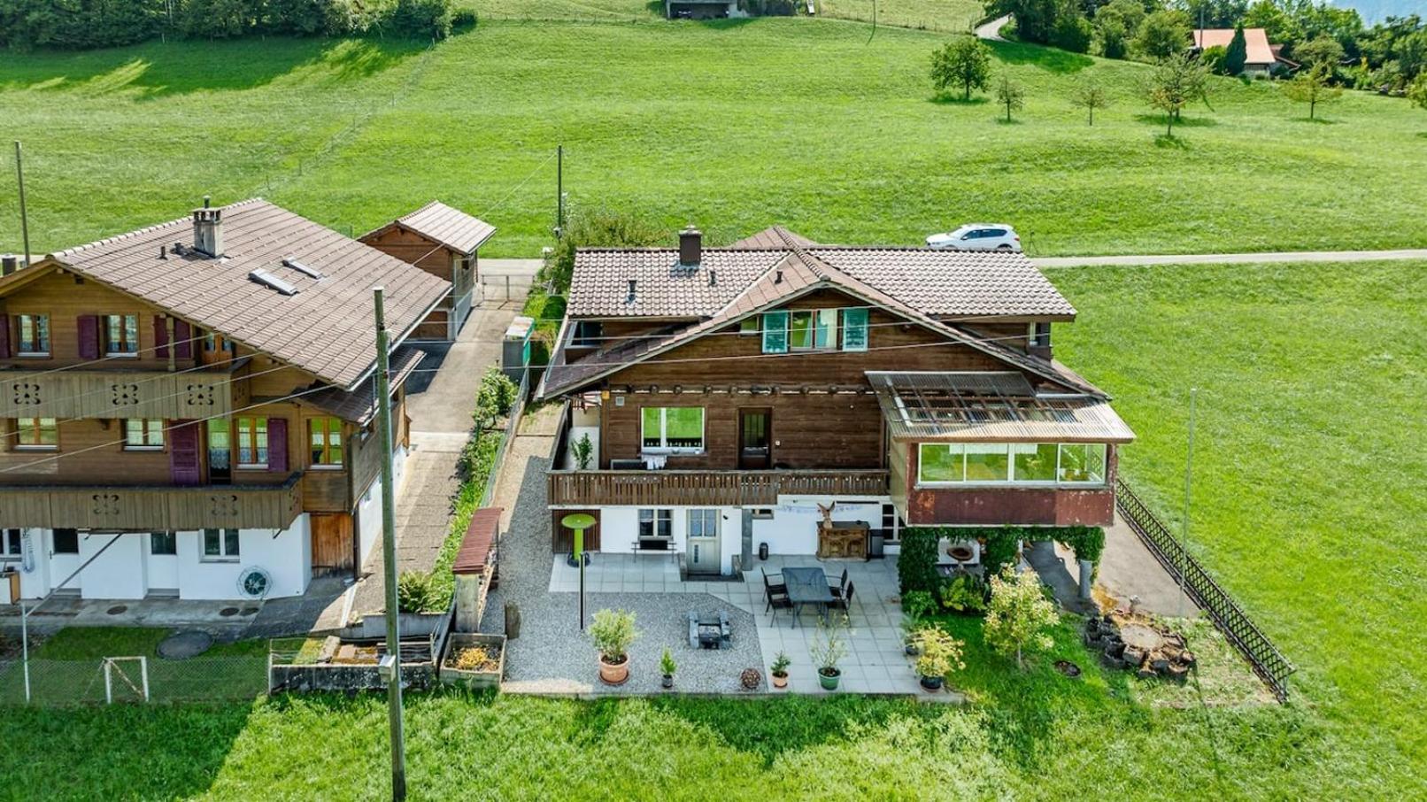 Chalet In The Countryside Kitchen Parking Lot
