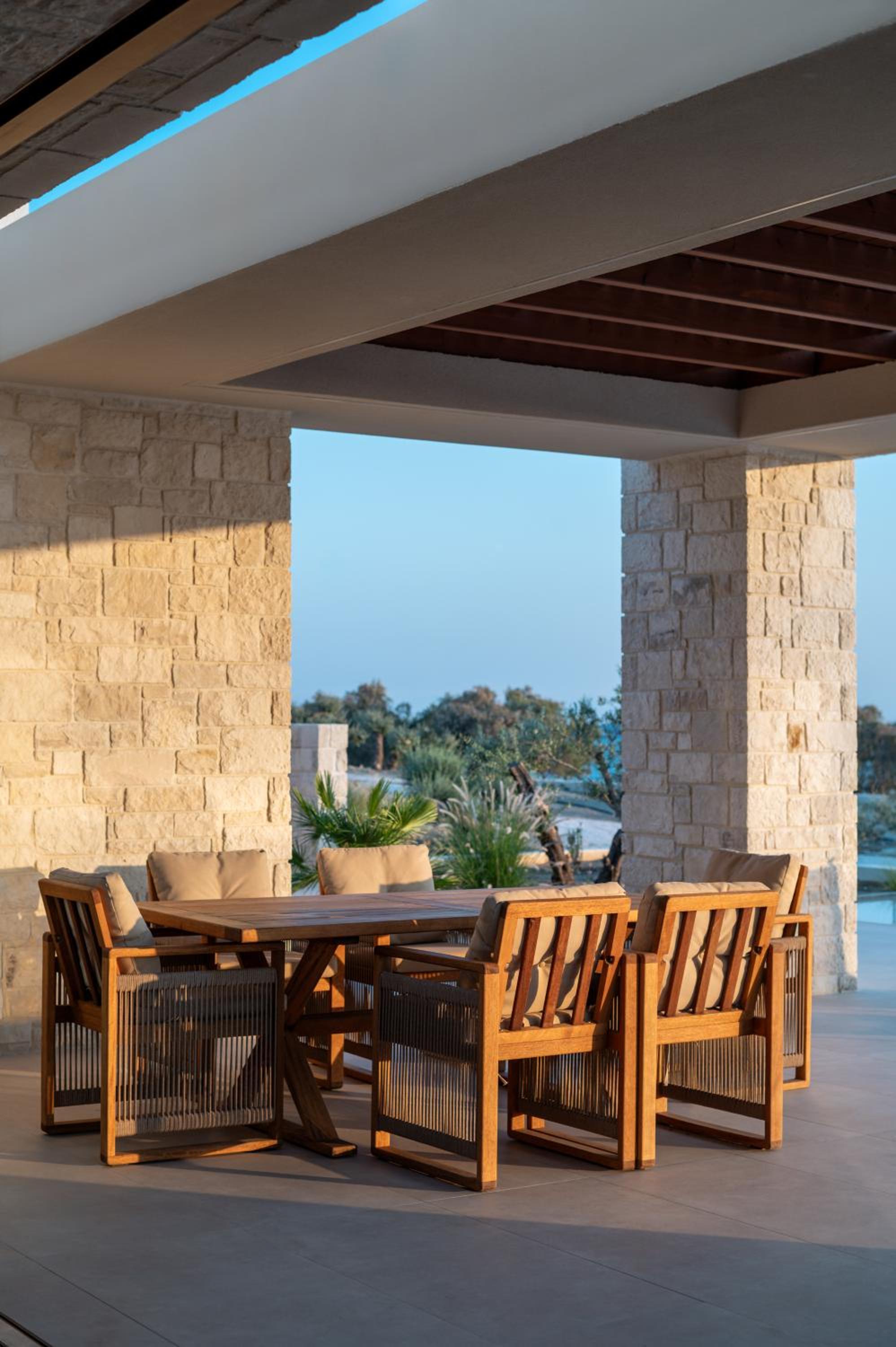 POEMO VILLAS