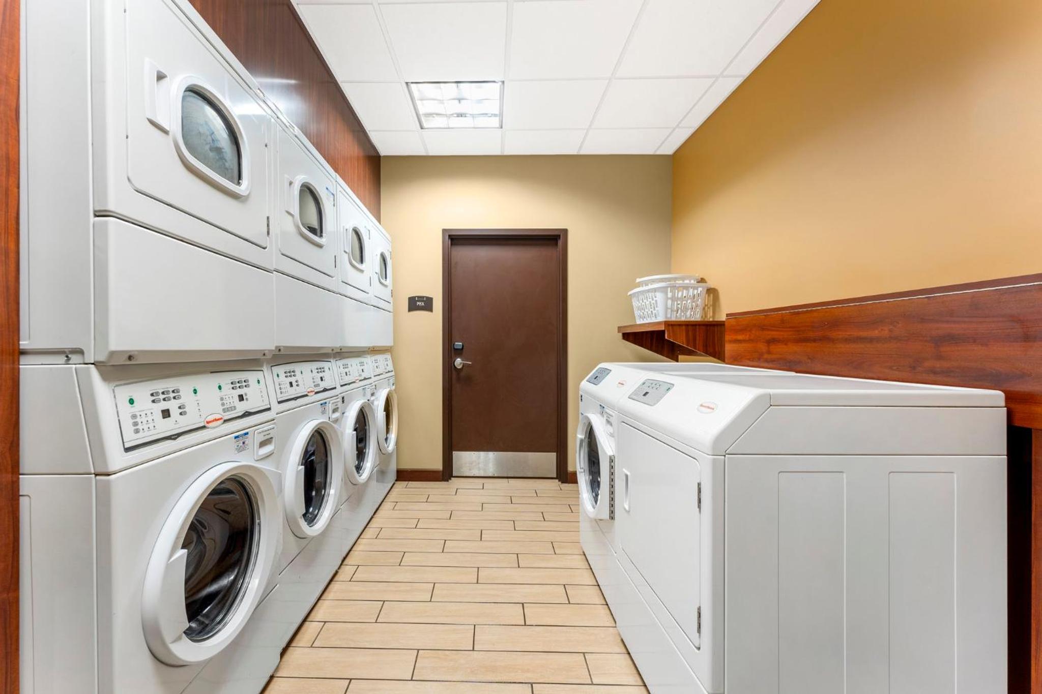 Staybridge Suites - Pittsburgh-Cranberry Township, an IHG Hotel - Property Image 12