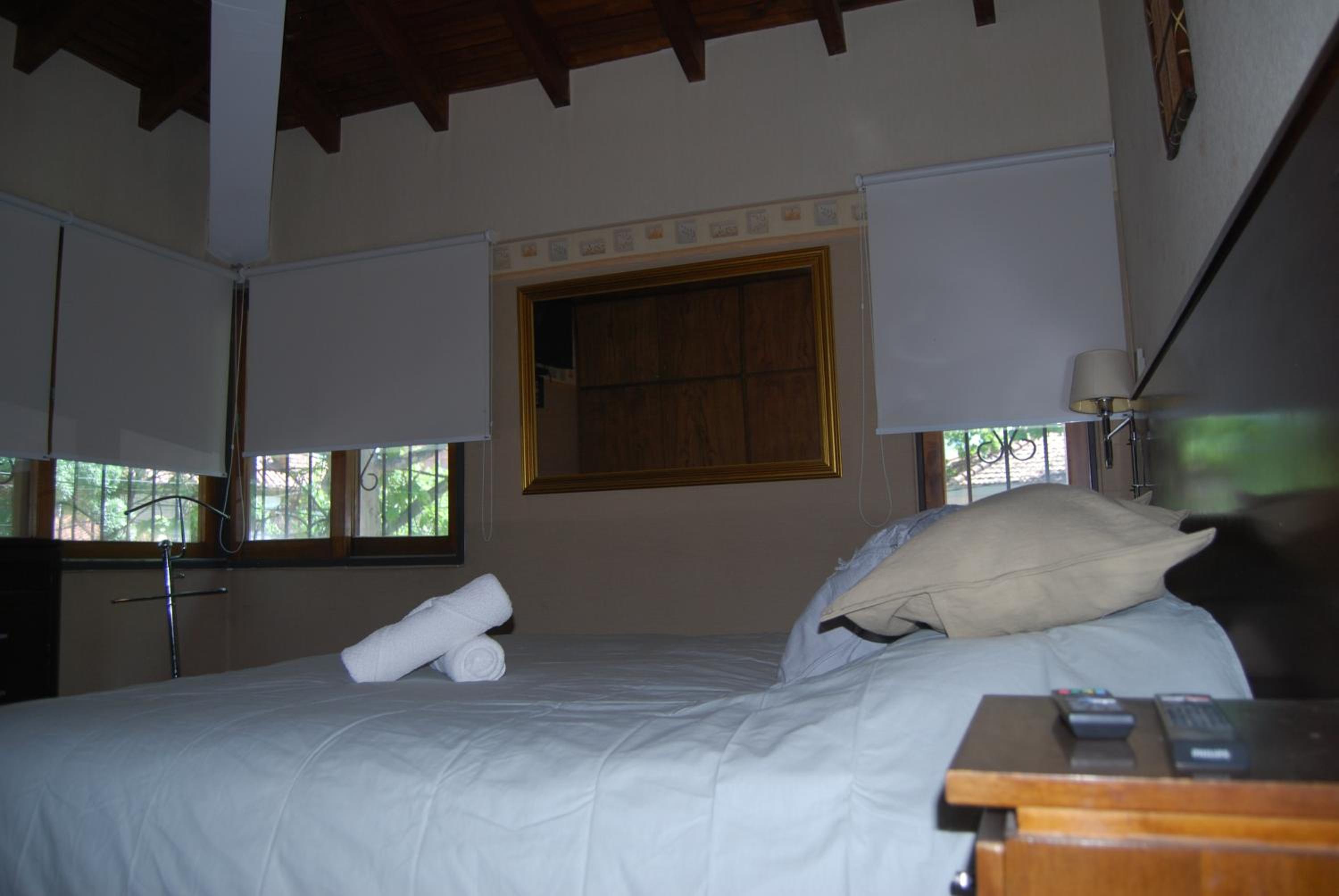 Cosmo Mendoza Suites