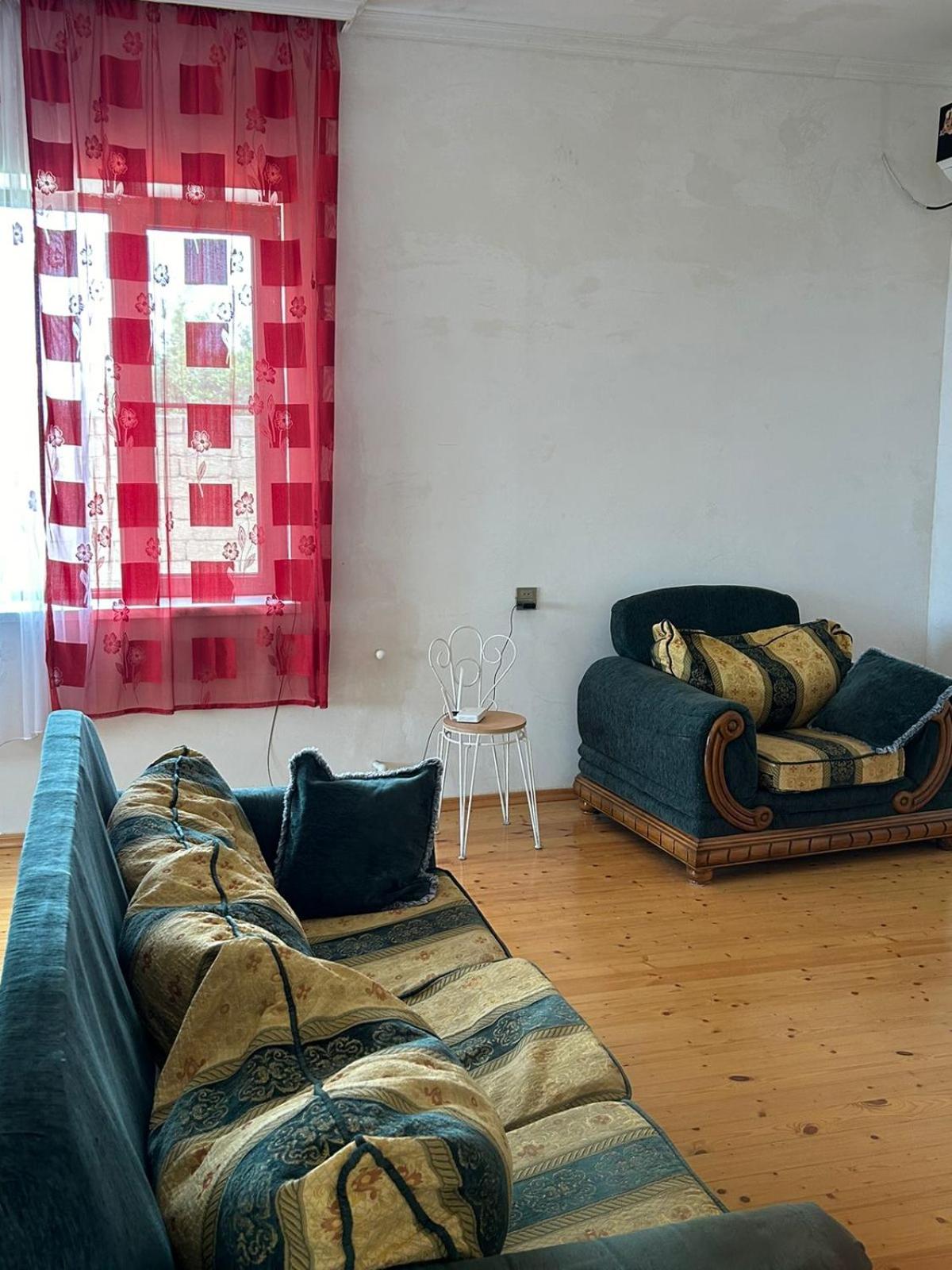 Dənizkənarı Villa