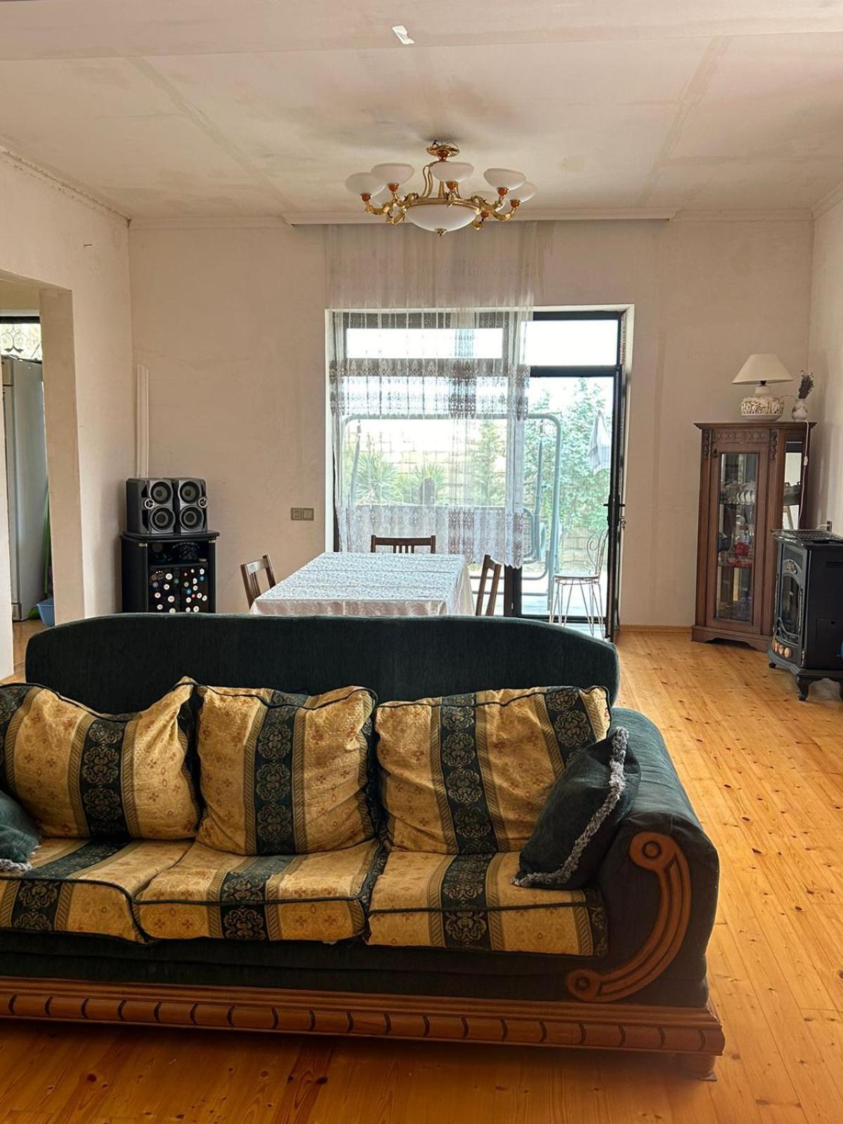 Dənizkənarı Villa
