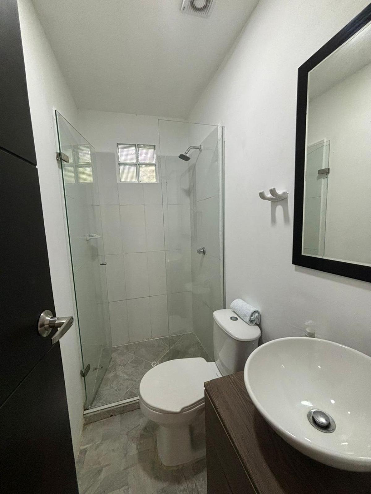 Apartamento 2 habitaciones Paraiso, by Accommdo360
