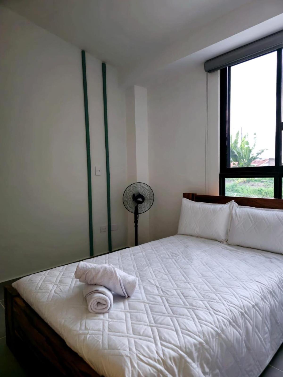 Casa Vacacional a 2m del Aeropuerto el Eden AXM - 15m de Armenia - Con Piscina