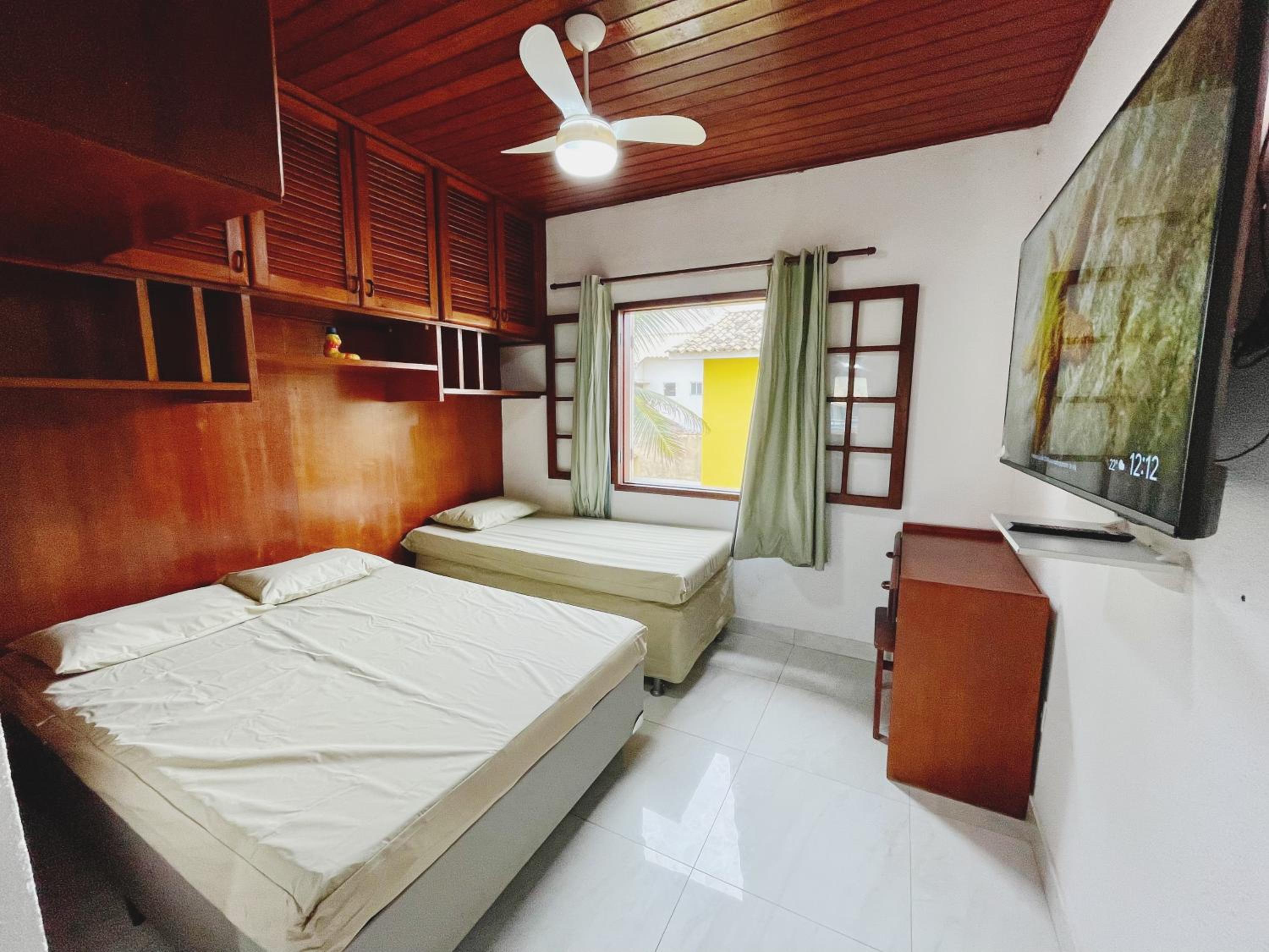 Casa Duplex Praia Das Dunas - Pé na Areia - Alto Padrão - Ar Condicionado