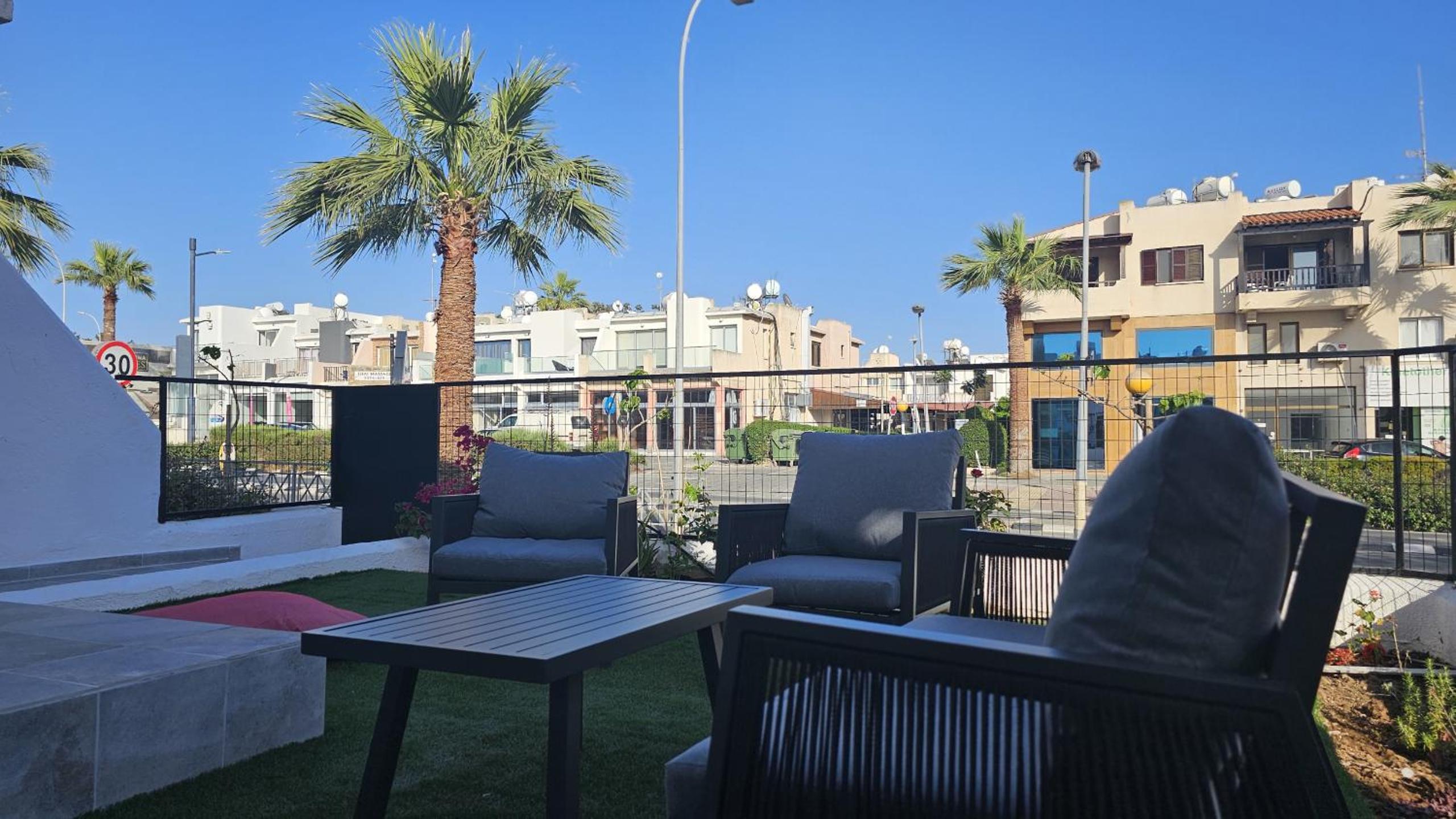 STAY Aphrodite Apartment