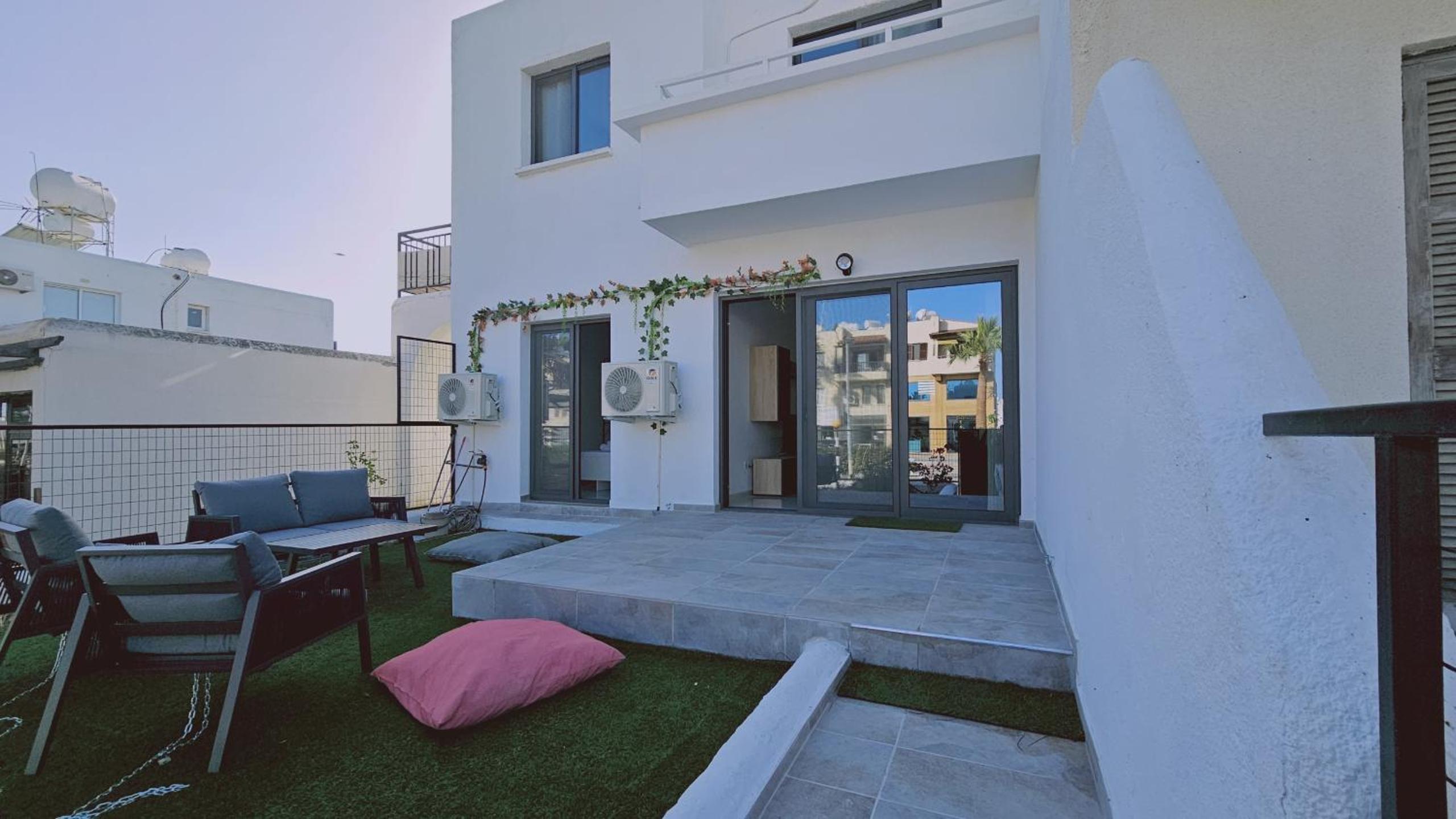 STAY Aphrodite Apartment