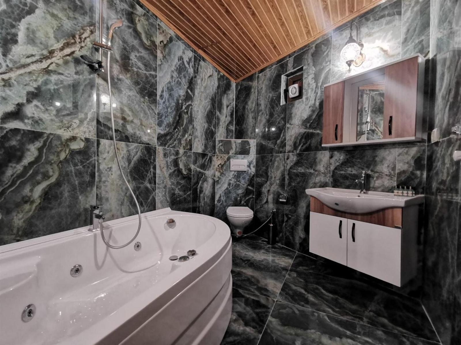 Falcon Cave Suites - Image 35