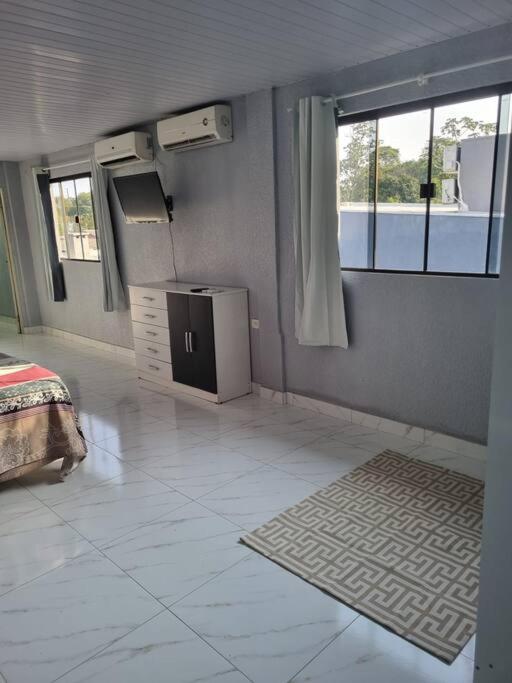 Stúdio andar superior, próximo ao hotel Rafain Palace