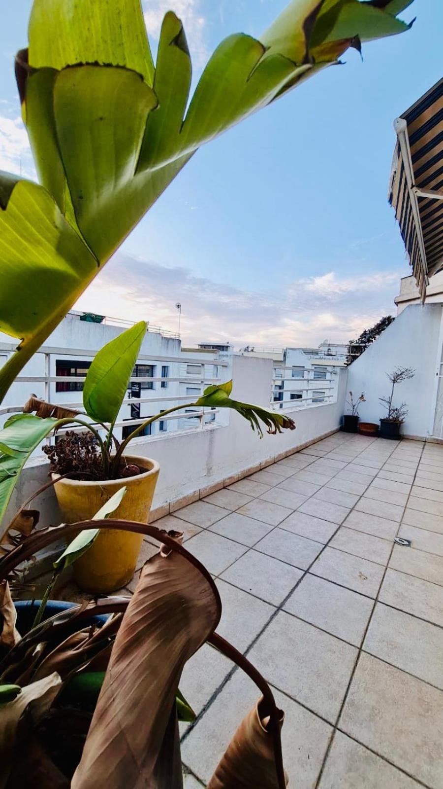 Superbe Appart Meublé avec Terrasse 2 chambres à coucher salon view 3