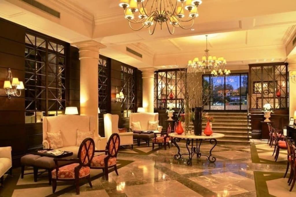 Cape Royale Luxury by NIVAR view 3