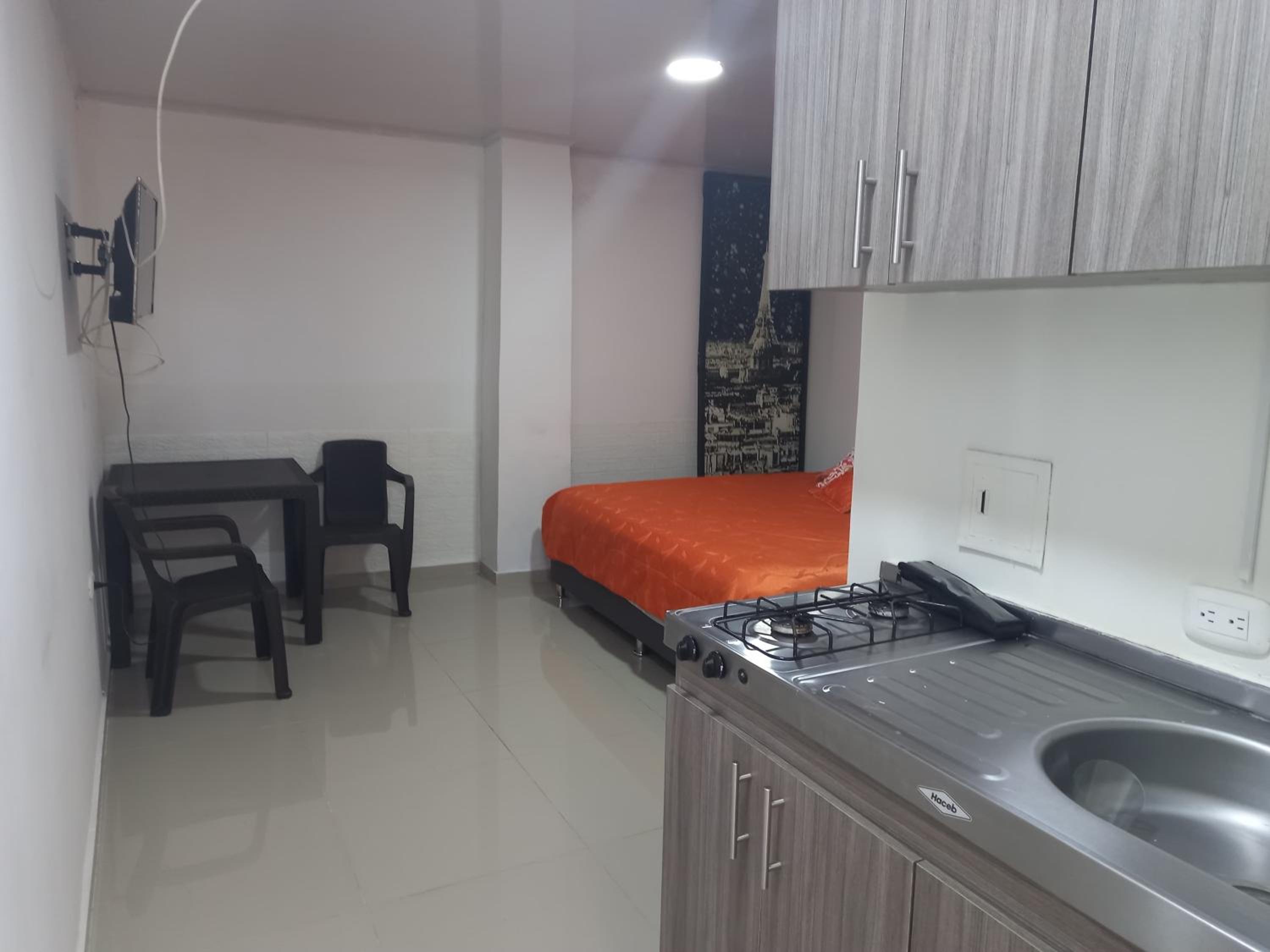 Apartamento amoblado campohermoso