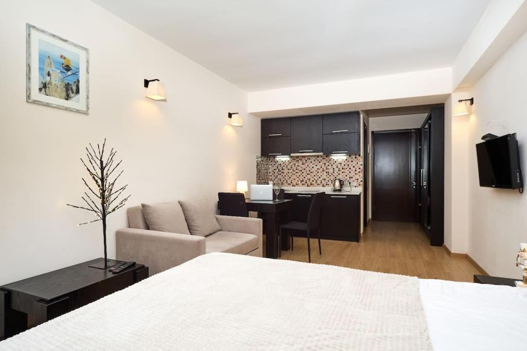 MaRKoS Flat in Block 1, New Gudauri view 5