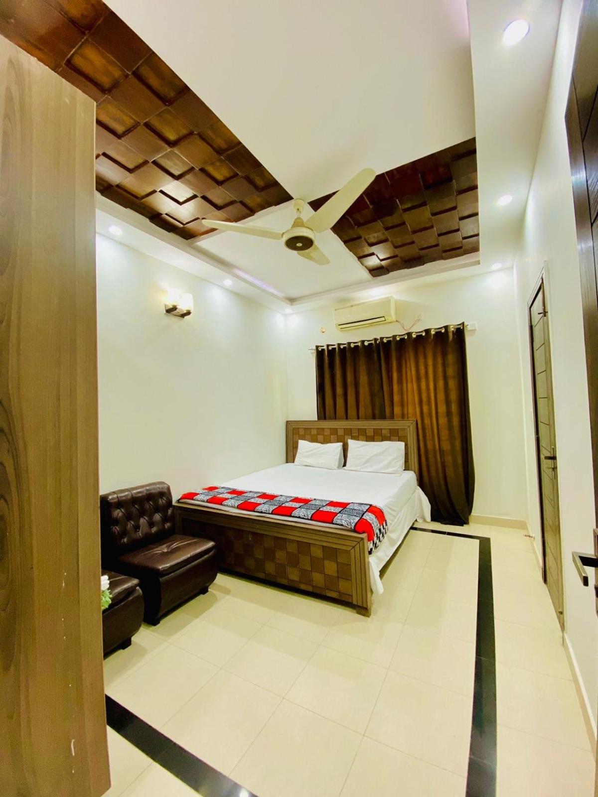 Moonlight Guest House